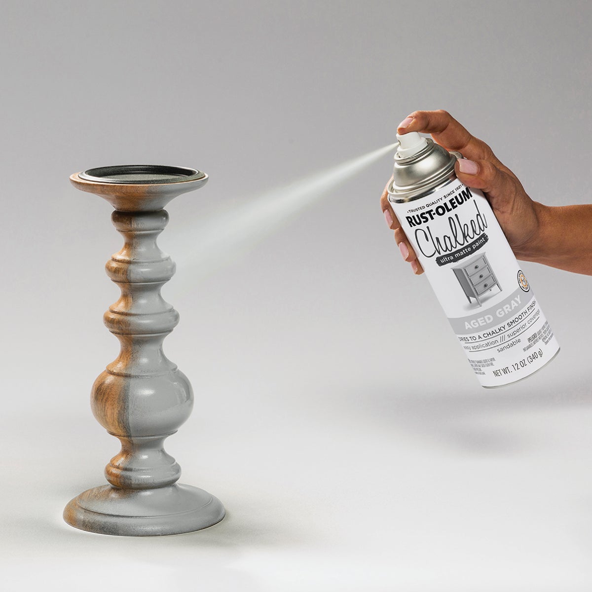 Rust-Oleum Chalked 12 Oz. Ultra Matte Spray Paint, Aged Gray Image 6