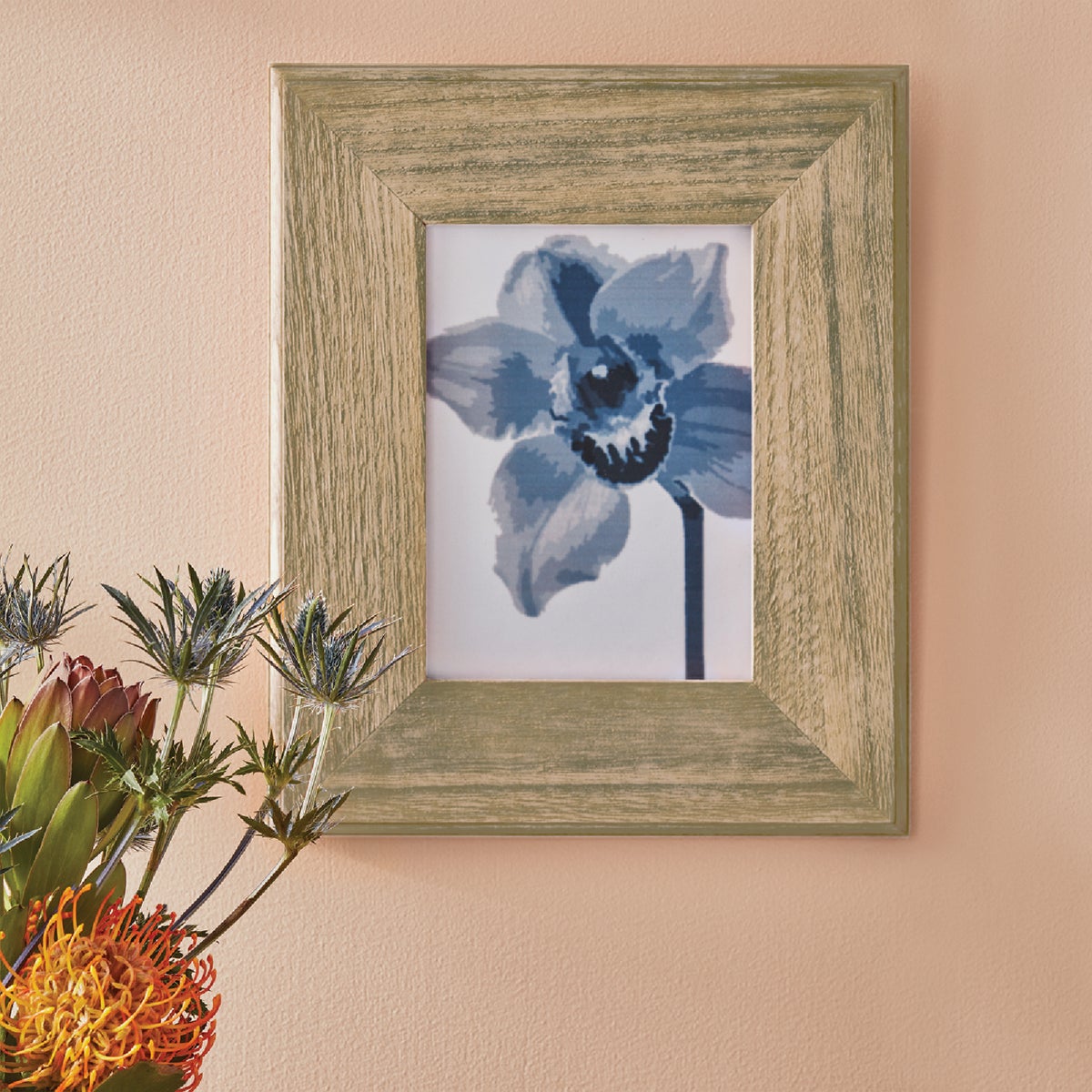 Minwax Wood Finish Penetrating Stain, Classic Gray, 1 Gal. Image 3