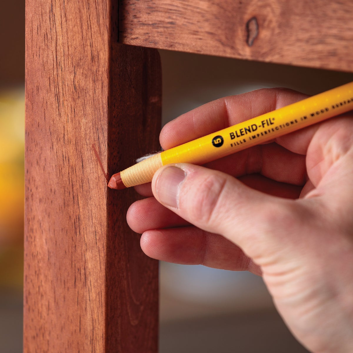 Minwax Blend-Fil Color Group 2 Touch-Up Pencil Image 4