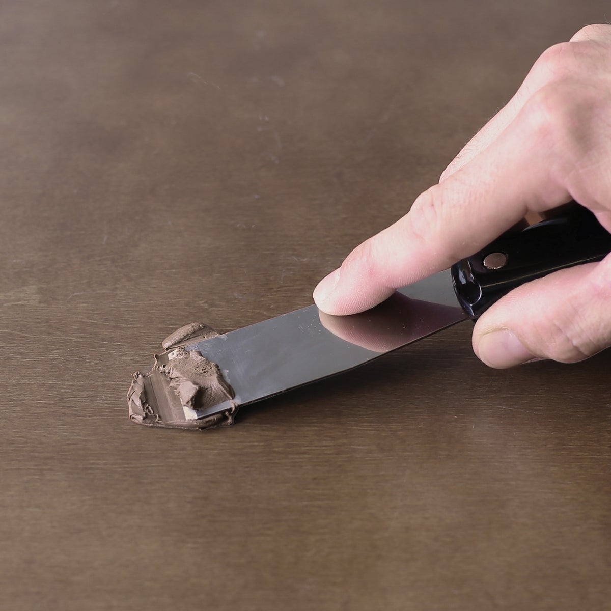 DAP Plastic Wood 4 Oz. Walnut Solvent Professional Wood Filler Image 2