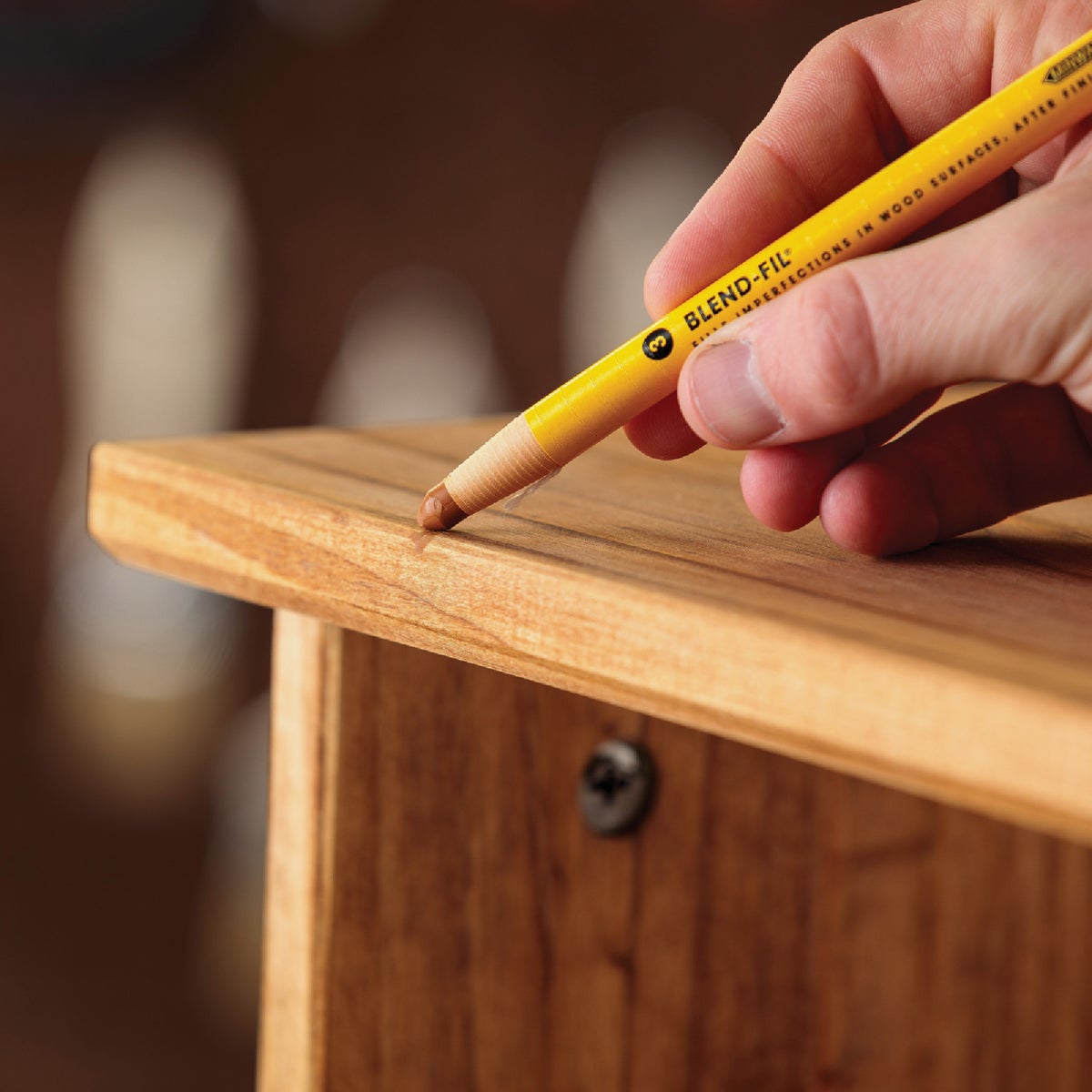 Minwax Blend-Fil Color Group 8 Touch-Up Pencil Image 2