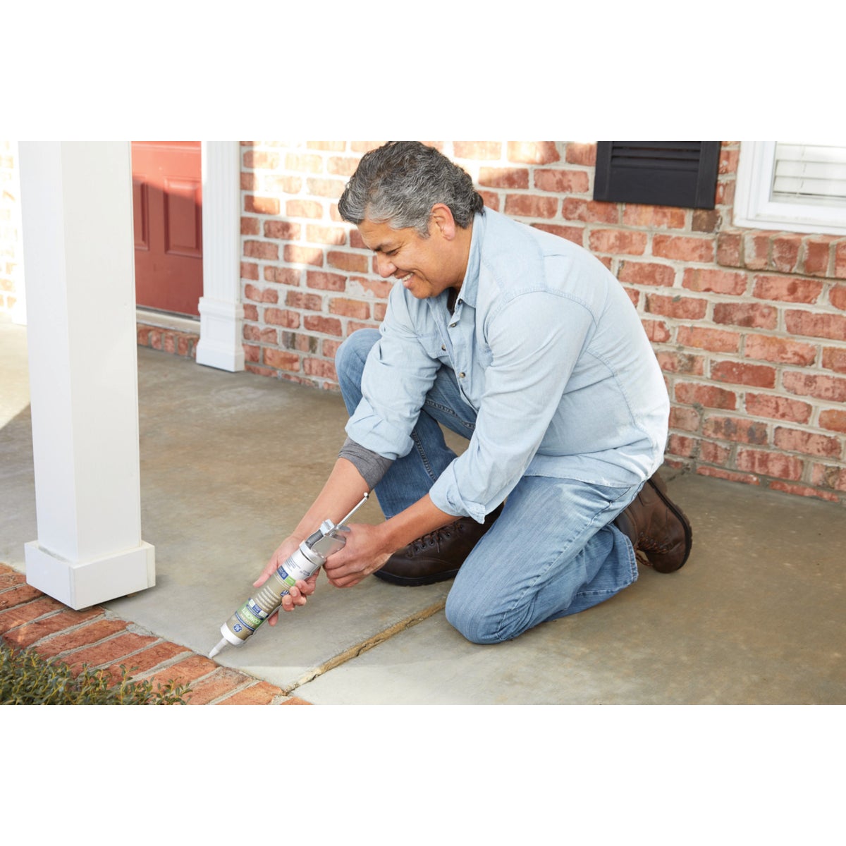 GE Concrete Silicone Advanced Speciality Products, Light Gray, 10.1 Oz. Cartridge Image 2