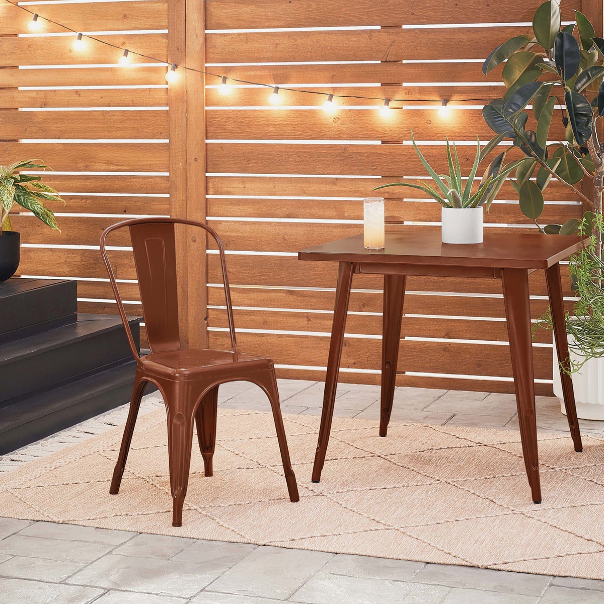 Krylon Rust Tough Primer, Red Oxide, 1 Qt. Image 2