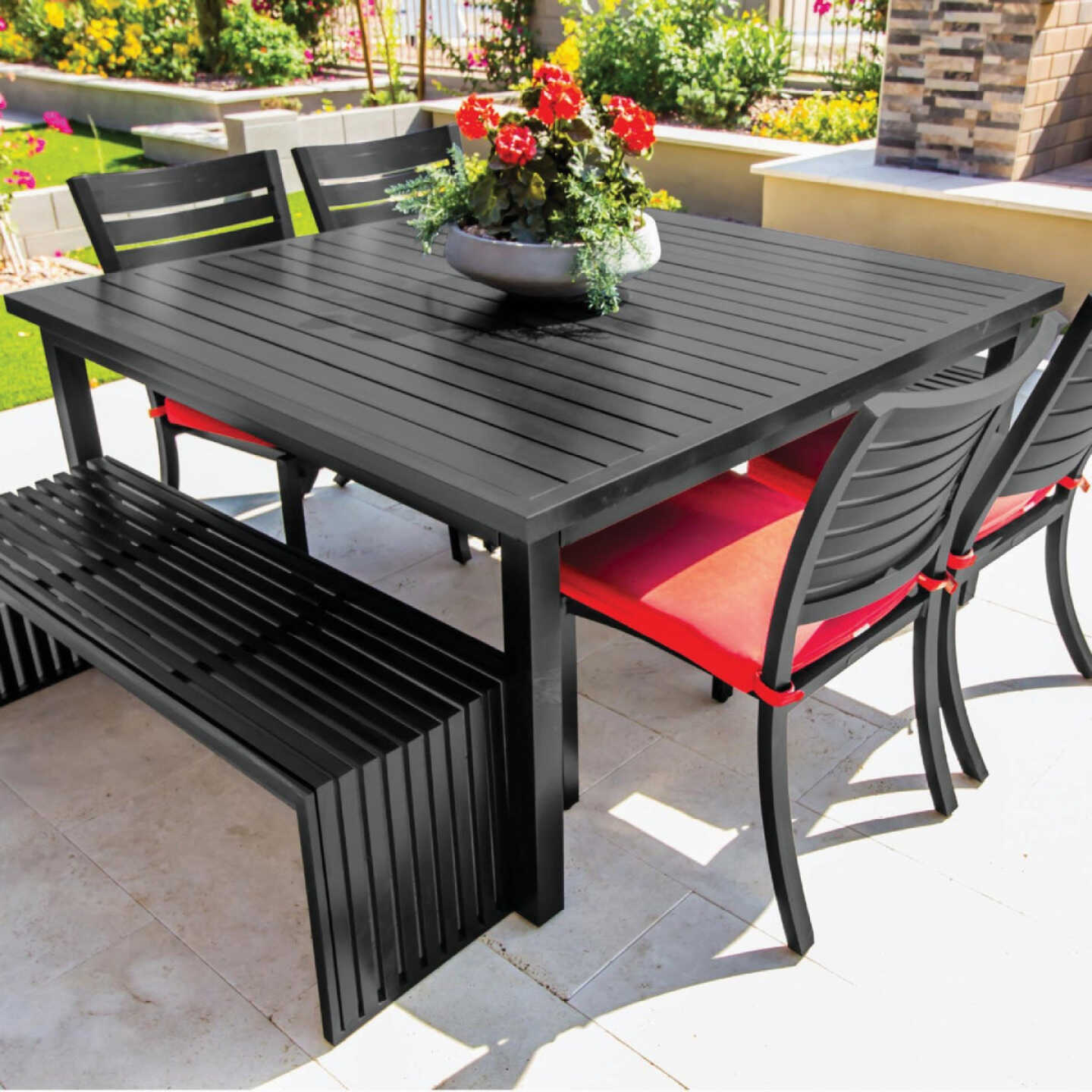 Rust-Oleum 11 Oz. Black Gloss Lacquer Spray Paint Image 4