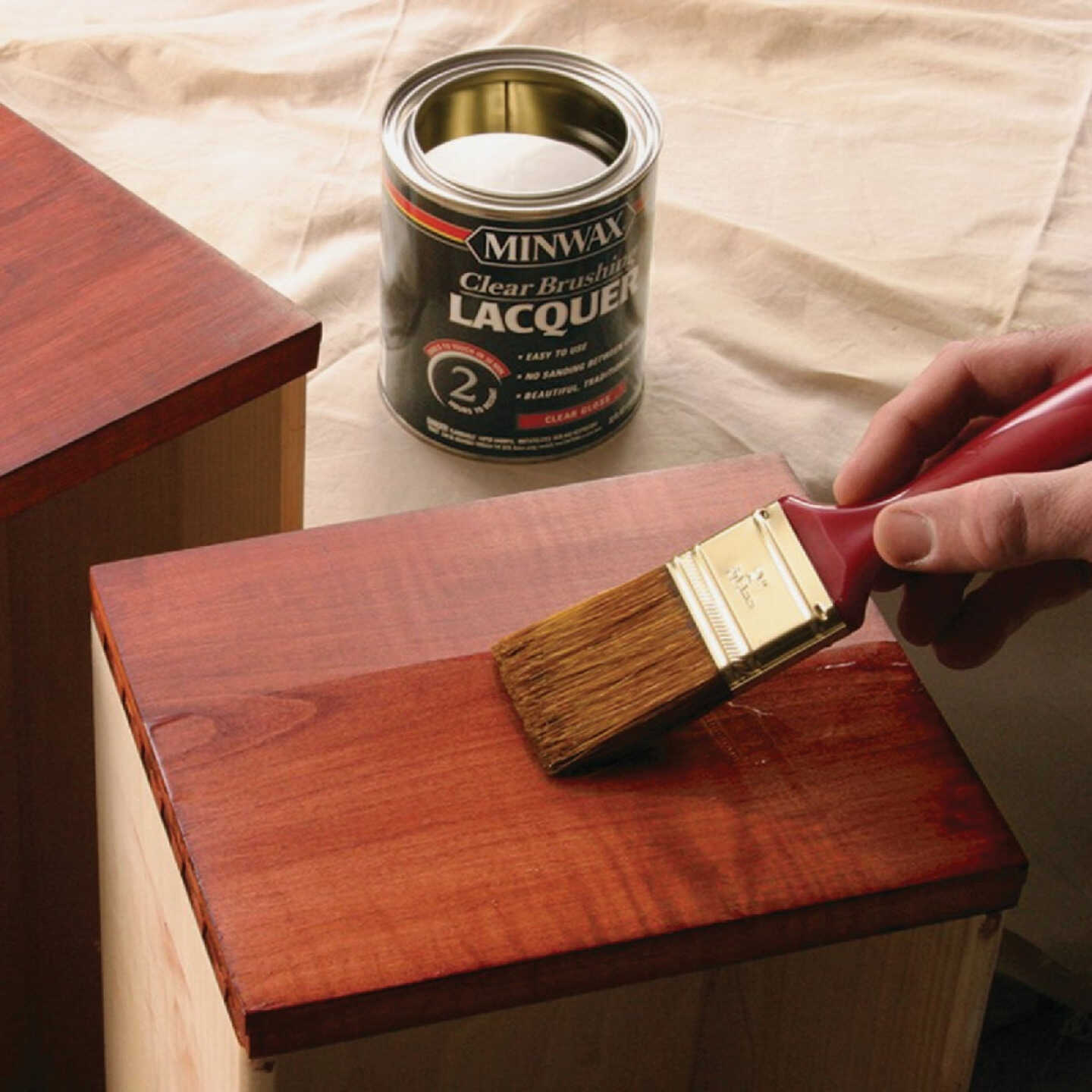 Minwax Semi-Gloss Clear Brushing Lacquer, 1 Qt. Image 2