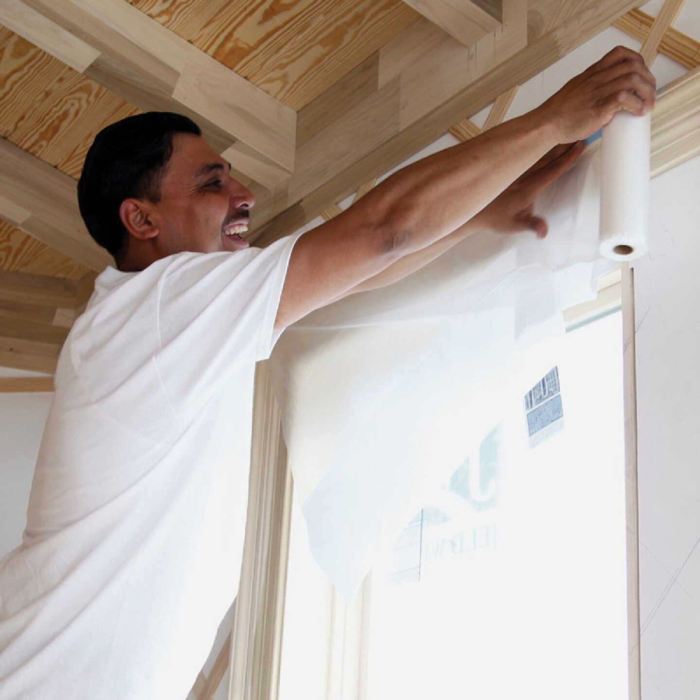 Trimaco Easy Mask 2.4m x 22m Tape & Drape with PerfectEdge Tape Image 4