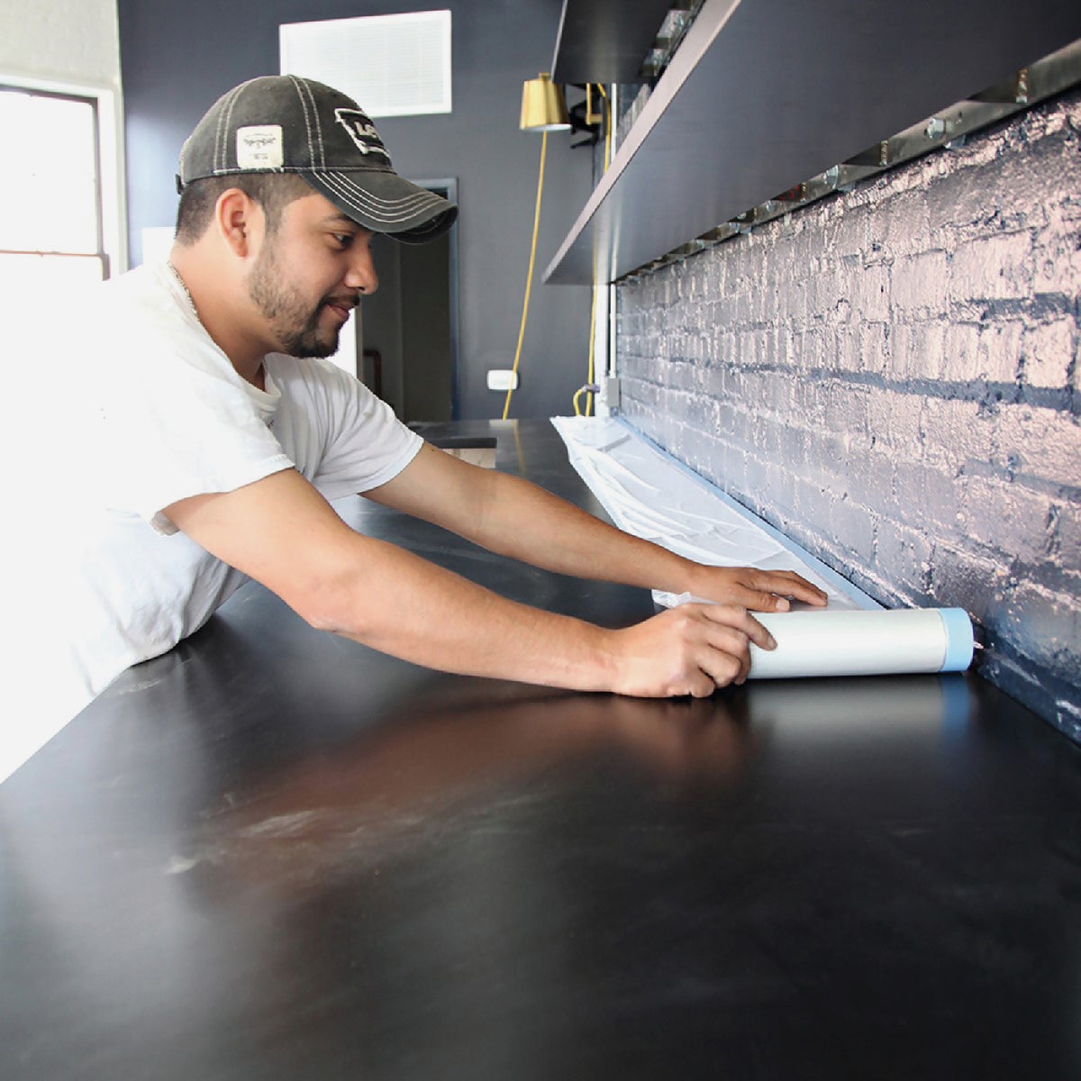 Trimaco Easy Mask 2.4m x 22m Tape & Drape with PerfectEdge Tape Image 2