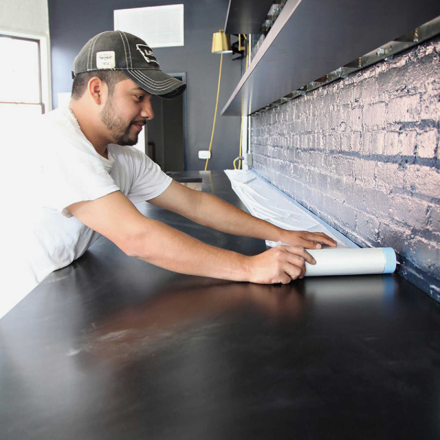 Trimaco Easy Mask 2.4m x 22m Tape & Drape with PerfectEdge Tape Image 2