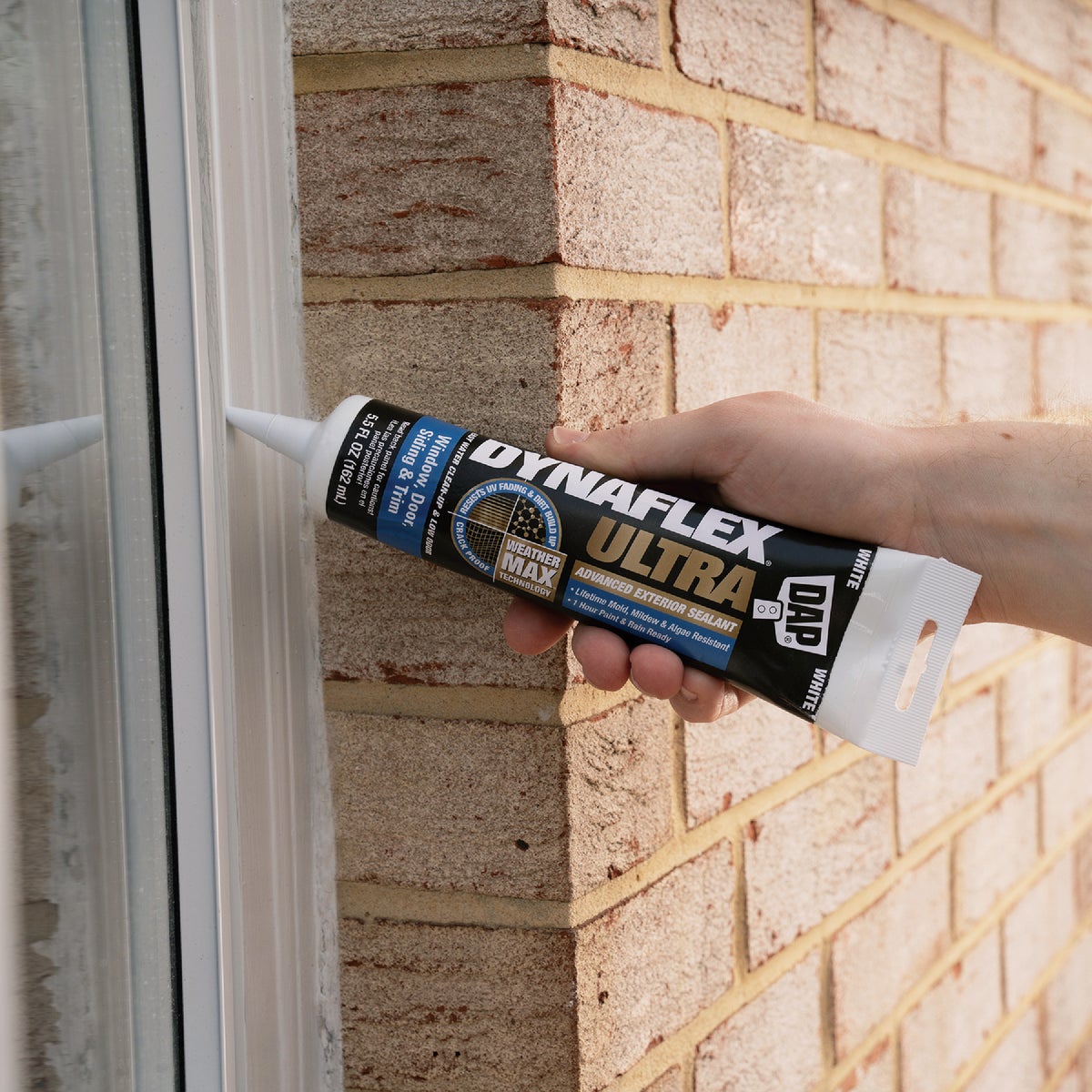 Dap Dynaflex Ultra 5.5 Oz. Clear Advanced Exterior Sealant for Window, Door & Siding Image 6
