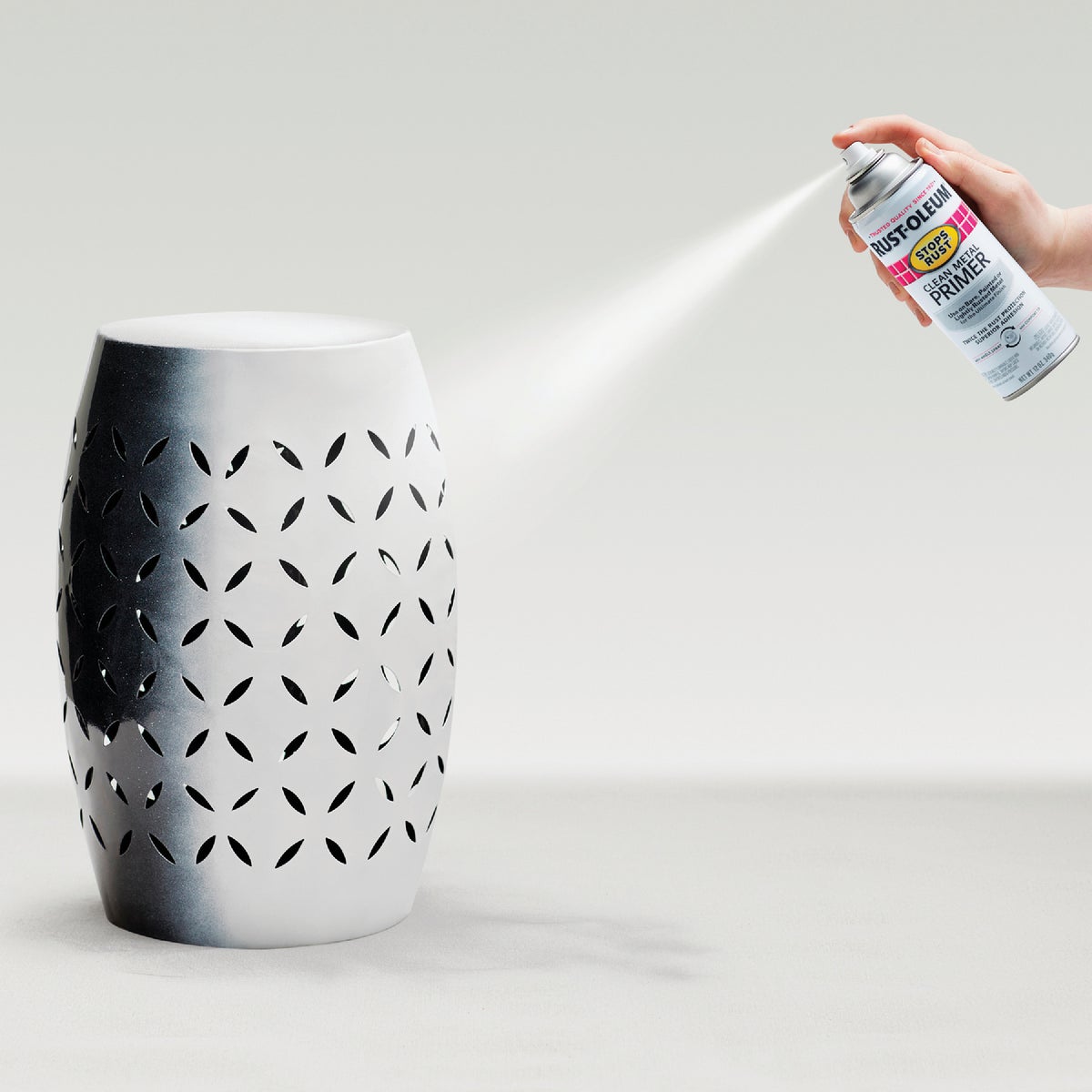 Rust-Oleum 12 Oz. White Clean Metal Spray Primer Image 4