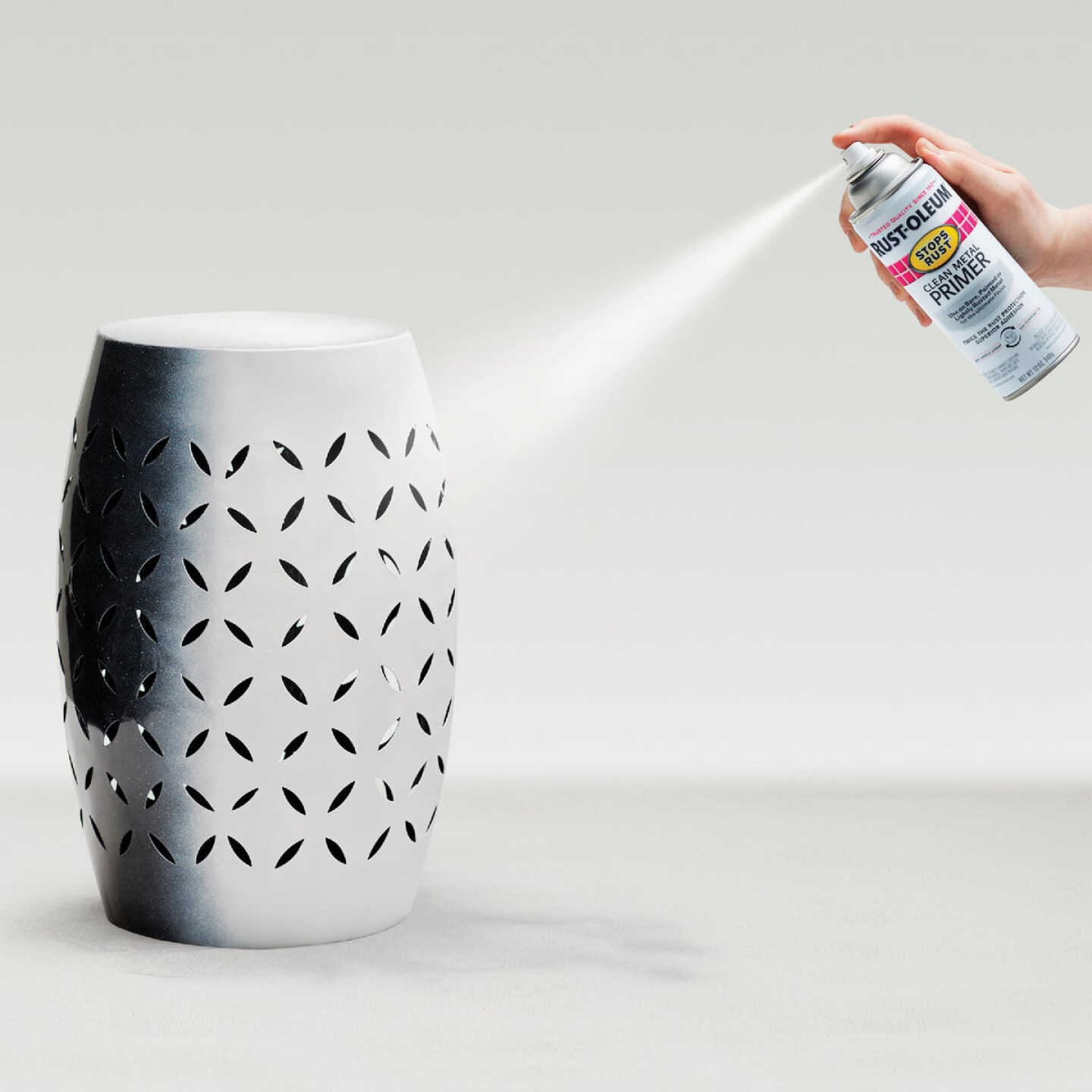 Rust-Oleum 12 Oz. White Clean Metal Spray Primer Image 4