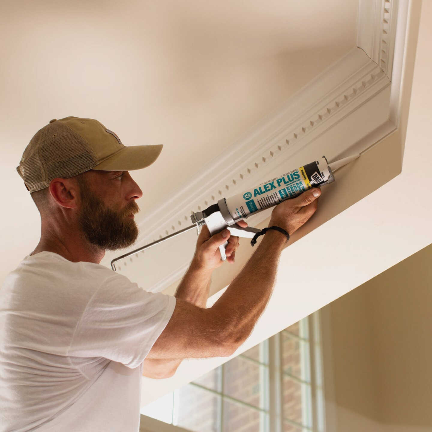 Dap Alex Plus 10.1 Oz. All Purpose White Siliconized Acrylic Latex Caulk Image 6