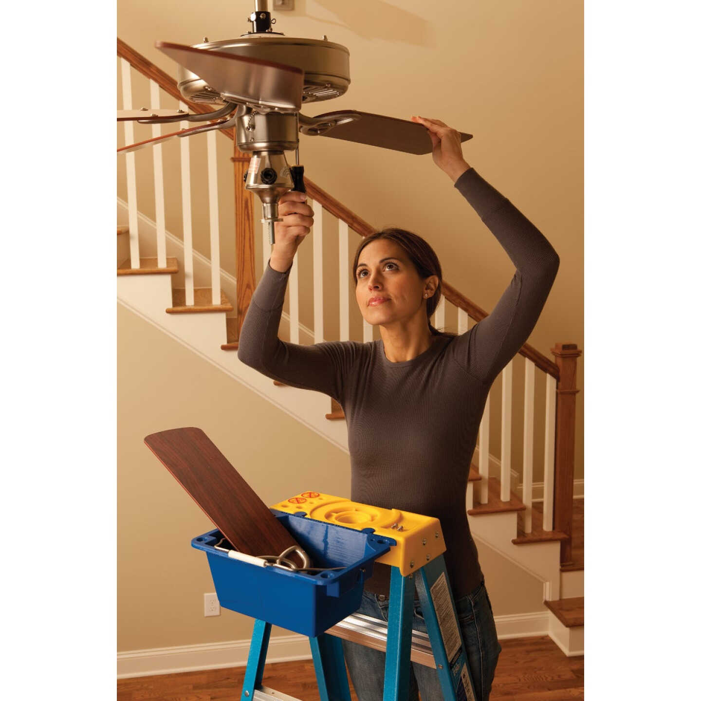 Werner Lock-In Bucket Image 4