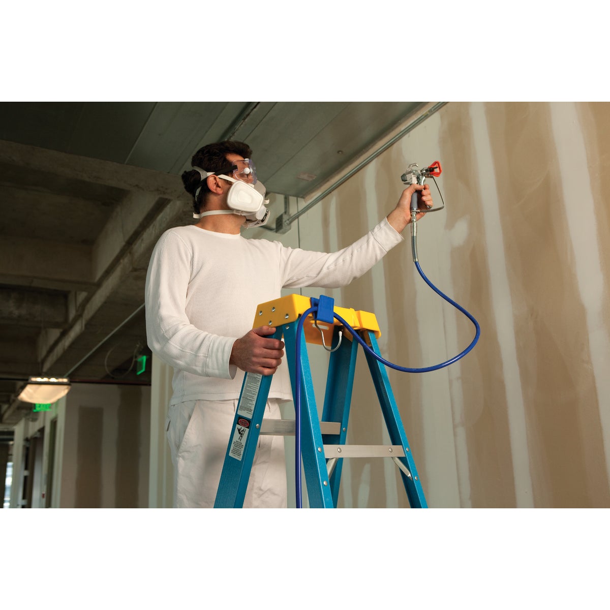 Werner 8 In. x 13.5 In. Lock-In Ladder Hook Image 4