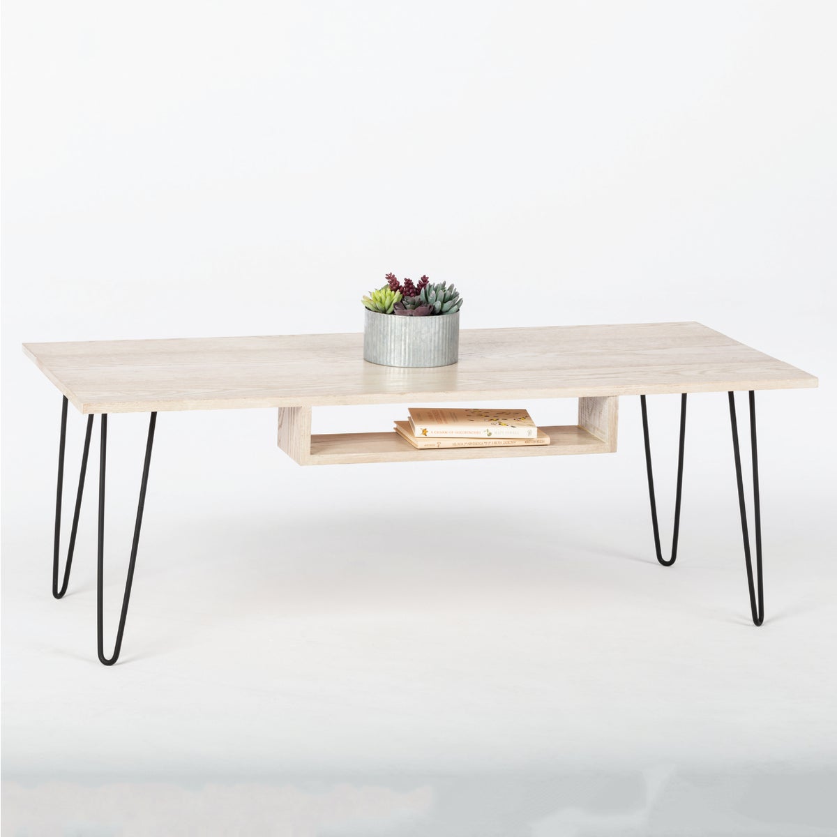 Minwax Water-Based White Wash Wood Stain, White, 1 Qt. Image 4