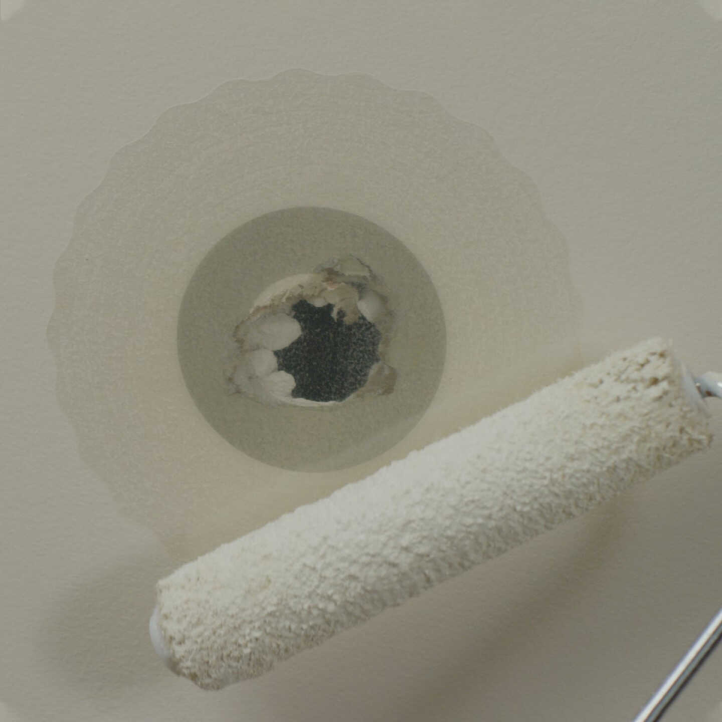 DAP Eclipse 4 In. Rapid Wall Repair Patch Image 5