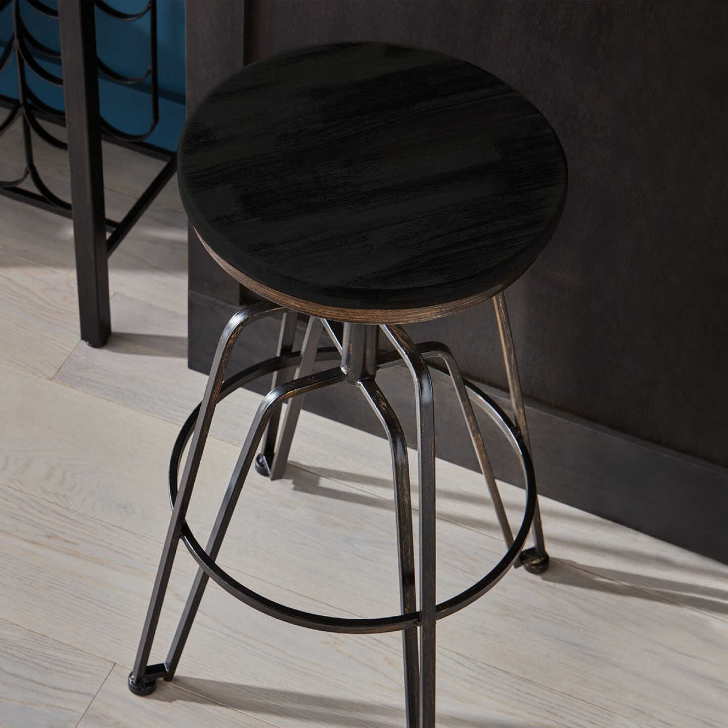 Minwax 1/2 Pt. True Black Wood Finish Image 3