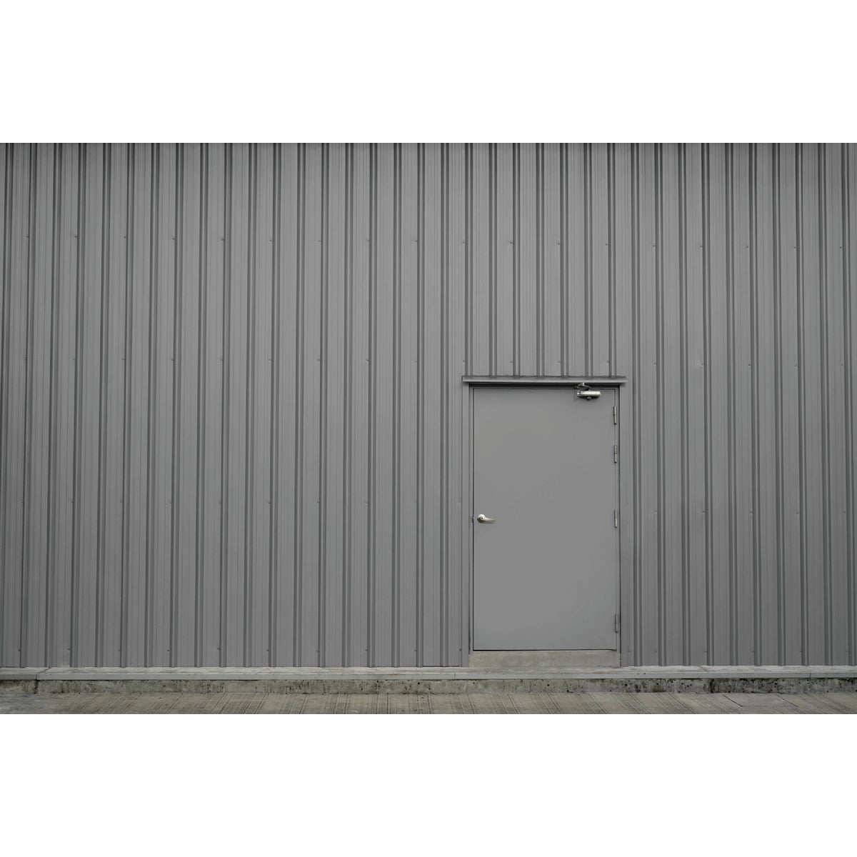 Rust-Oleum Professional Oil-Based Flat VOC Formula Metal Primer, Gray, 1 Gal. Image 2