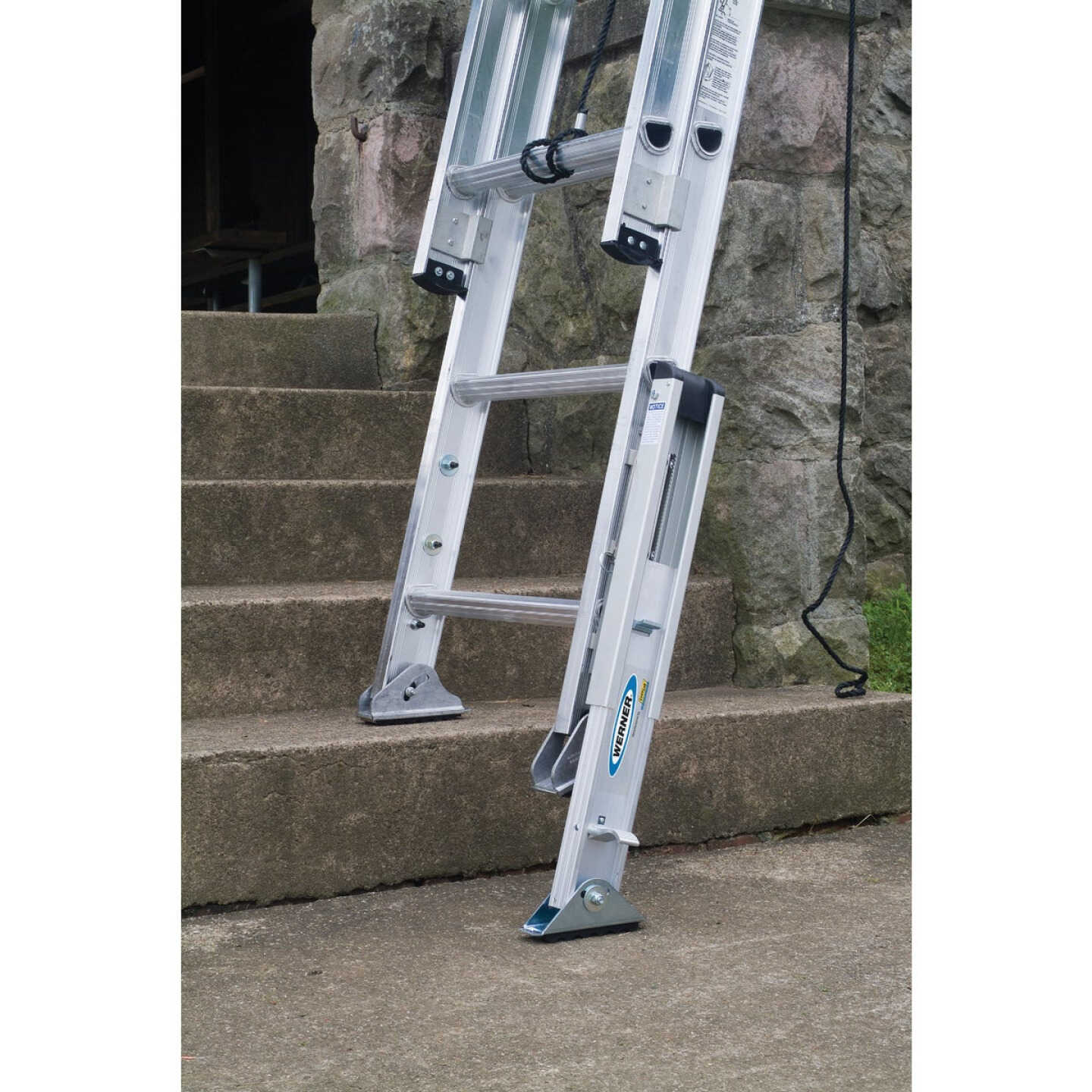 Werner LevelLok Ladder Leveler Image 5
