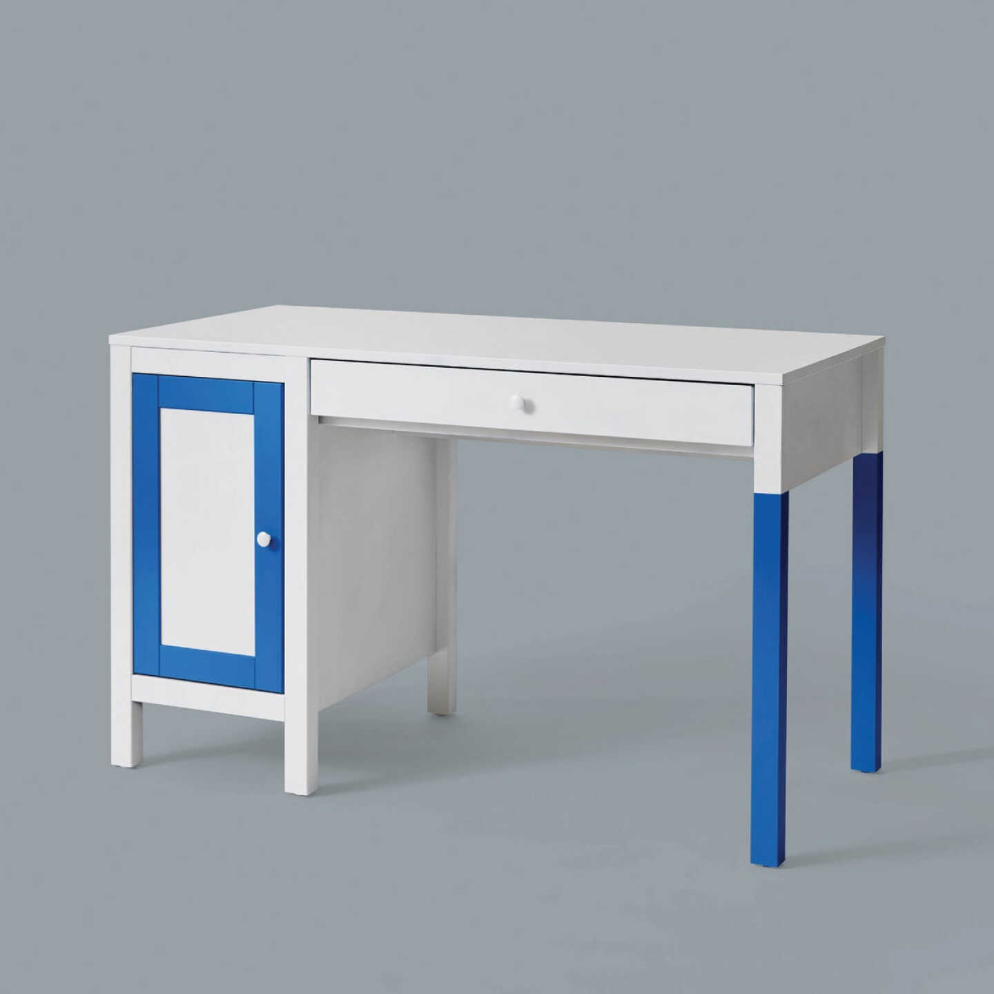 Rust-Oleum Painter's Touch 2X Ultra Cover Premium Latex Paint, White Semi-Gloss, 1/2 Pt. Image 4