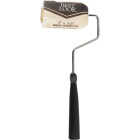Best Look 4 In. x 3/8 In. Line Marker with Cover Paint Roller Image 2