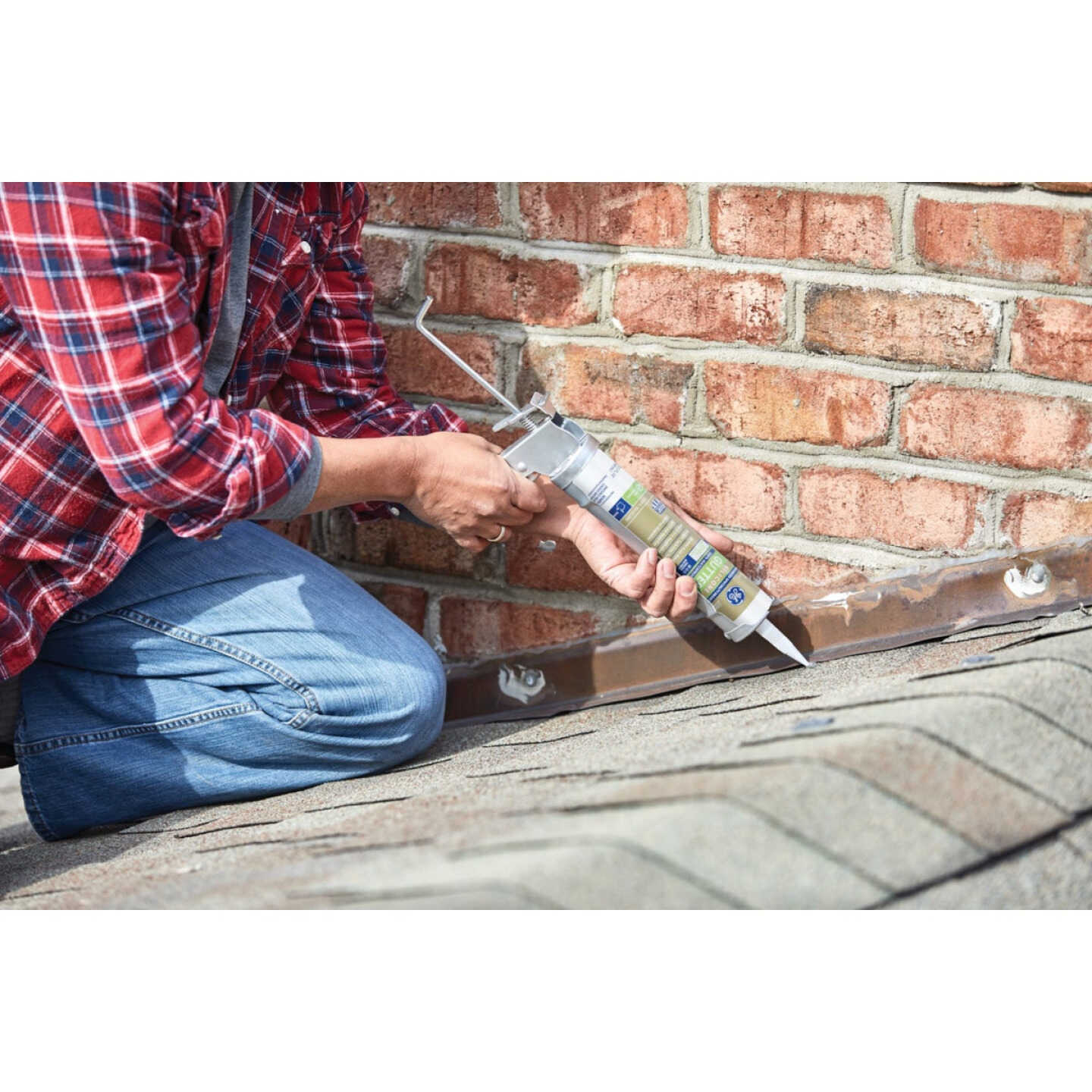 GE Gutter Silicone Advanced Speciality Products, Clear, 10.1 Oz. Cartridge Image 3