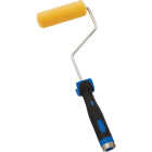 Whizz 4 In. Flock Roller and 13 In. Frame With Soft Touch Handle Image 3