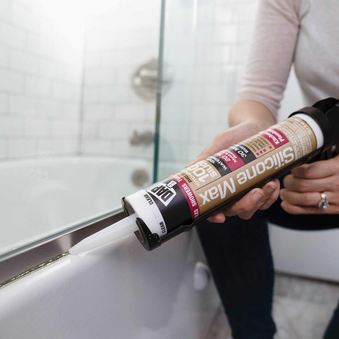 DAP Silicone Max 10 Oz. Clear Premium Kitchen, Bath & Plumbing 100% Silicone Sealant Image 3