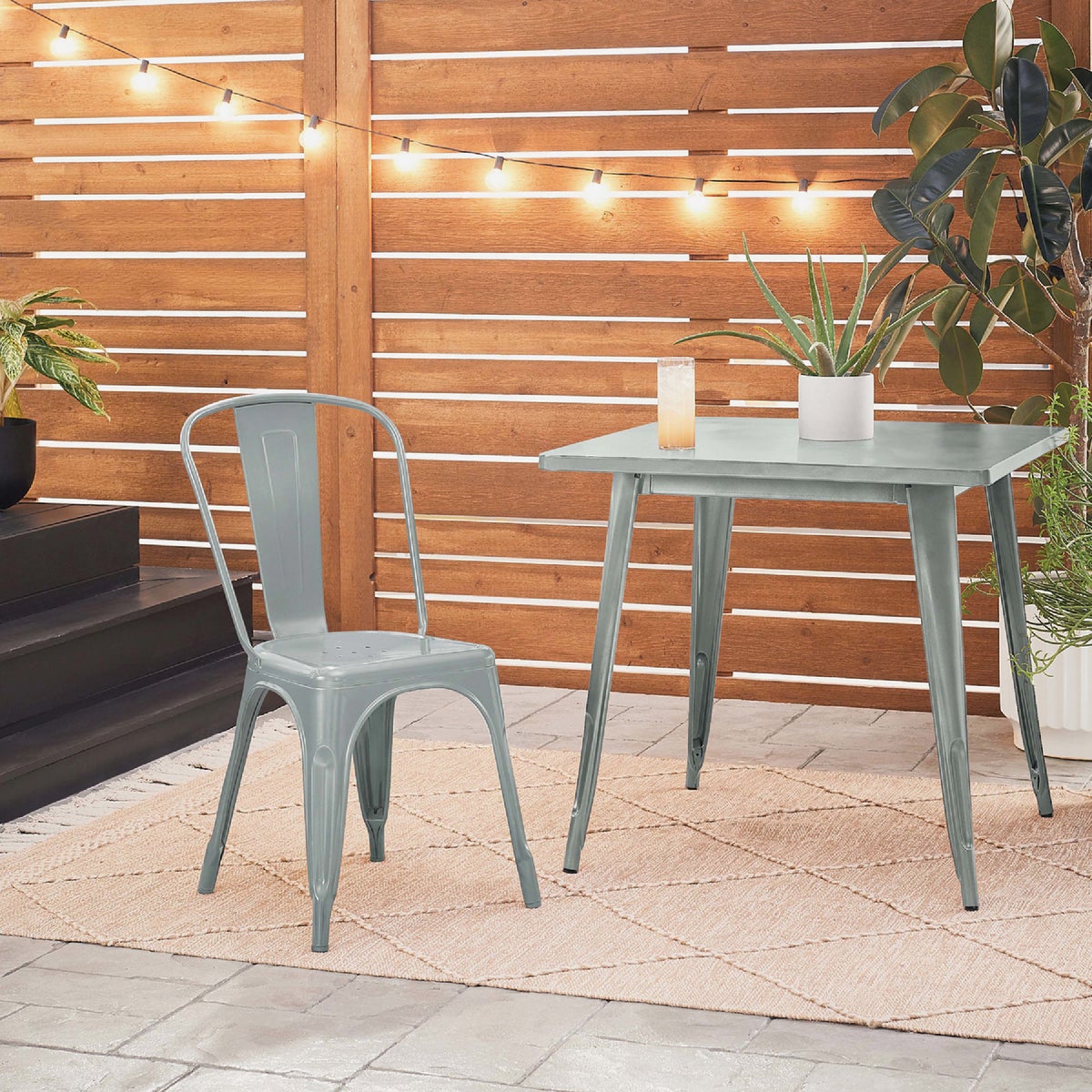 Krylon Rust Tough DTM Oil-Based Gloss Rust Control Enamel, Aluminum, 1 Gal. Image 2