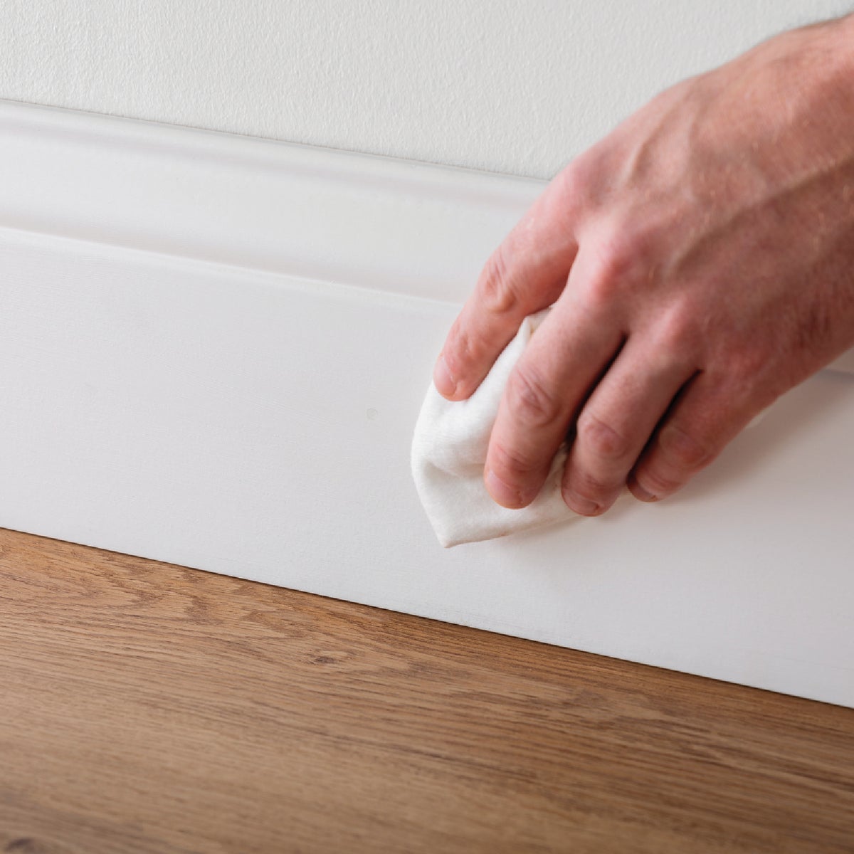 Minwax 3.75 Oz. White Wood Putty Image 3