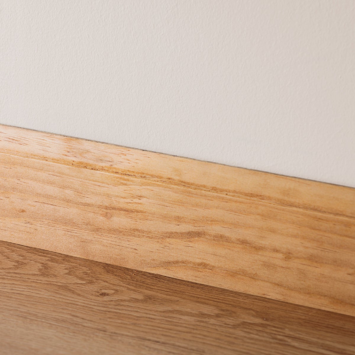 Minwax 3.75 Oz. Golden Oak Wood Putty Image 5