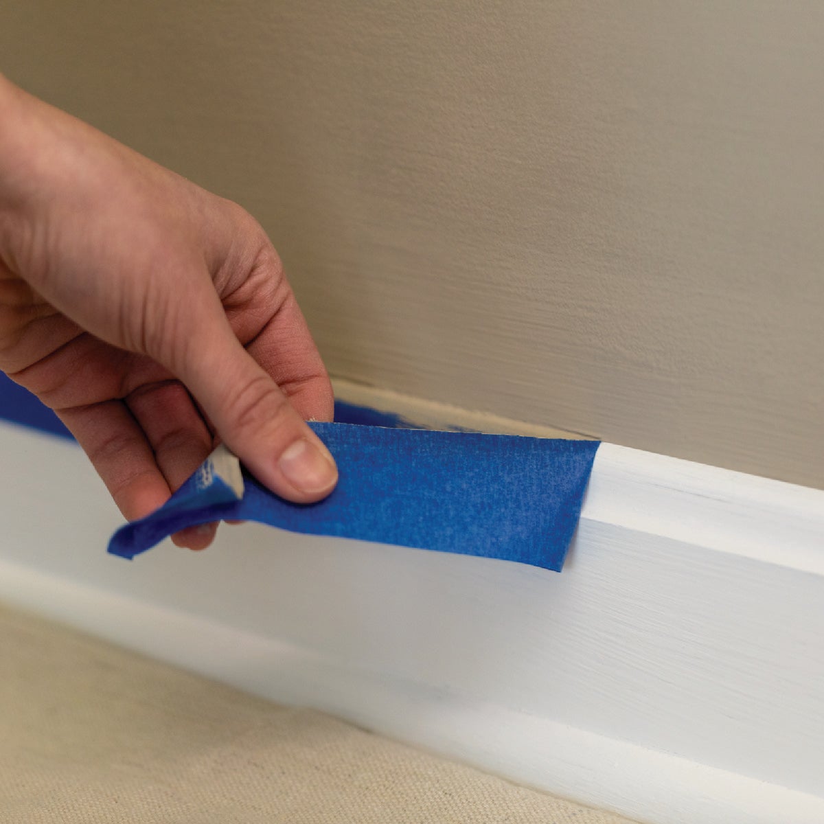 Duck Clean Release 1.88 In. x 60 Yd. Blue Painters Tape Image 2