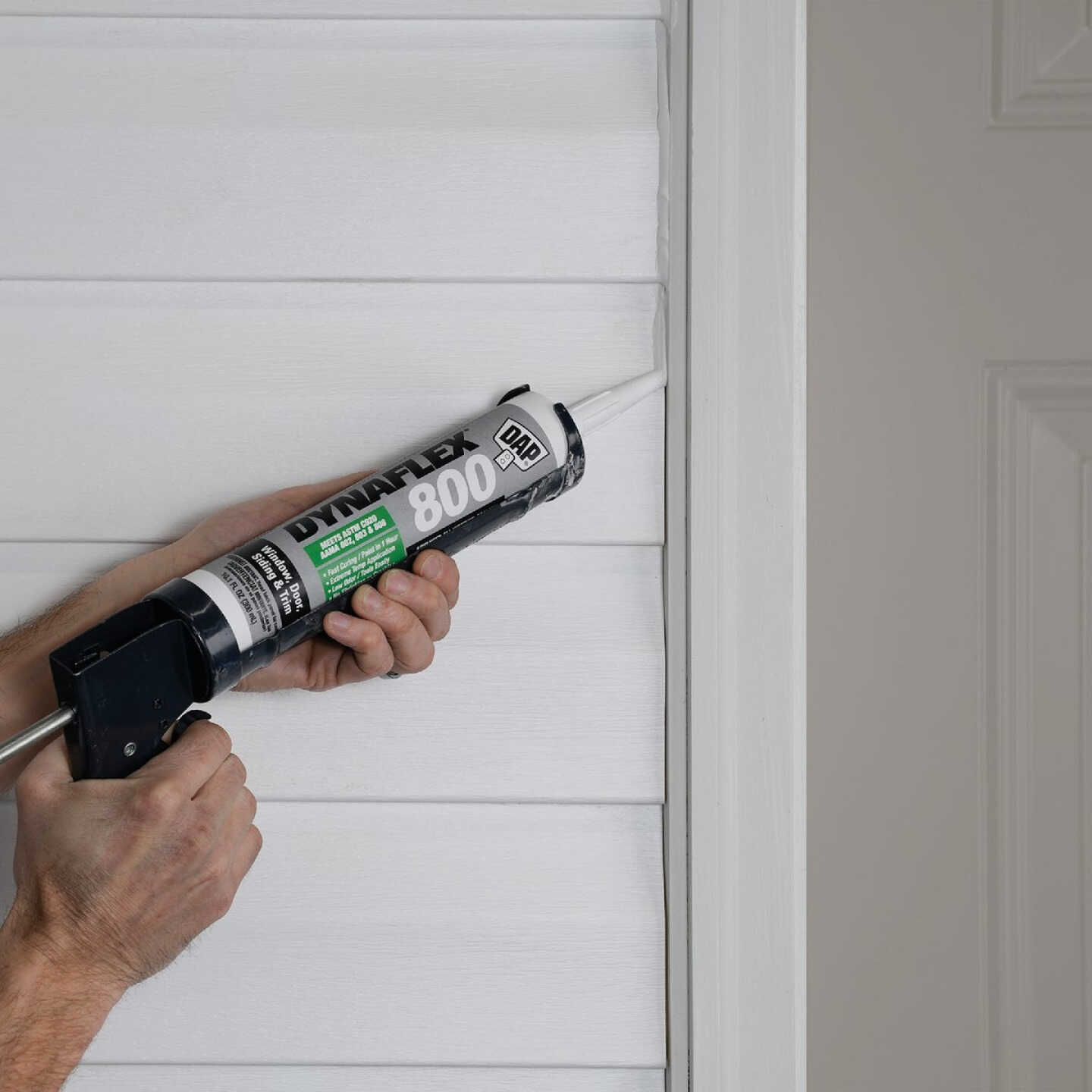 DAP Dynaflex 800 10.1 Oz. Advanced Window, Door, Siding, & Trim Polymer Sealant - White Image 3
