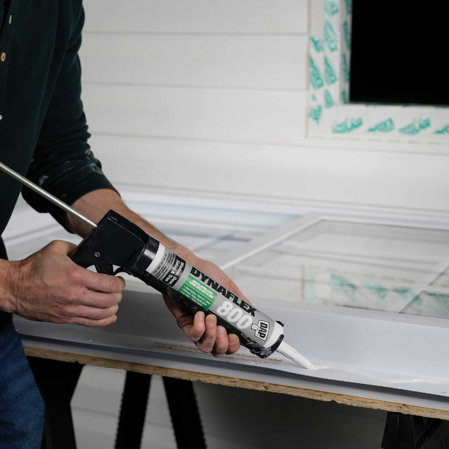 DAP Dynaflex 800 10.1 Oz. Advanced Window, Door, Siding, & Trim Polymer Sealant - White Image 5