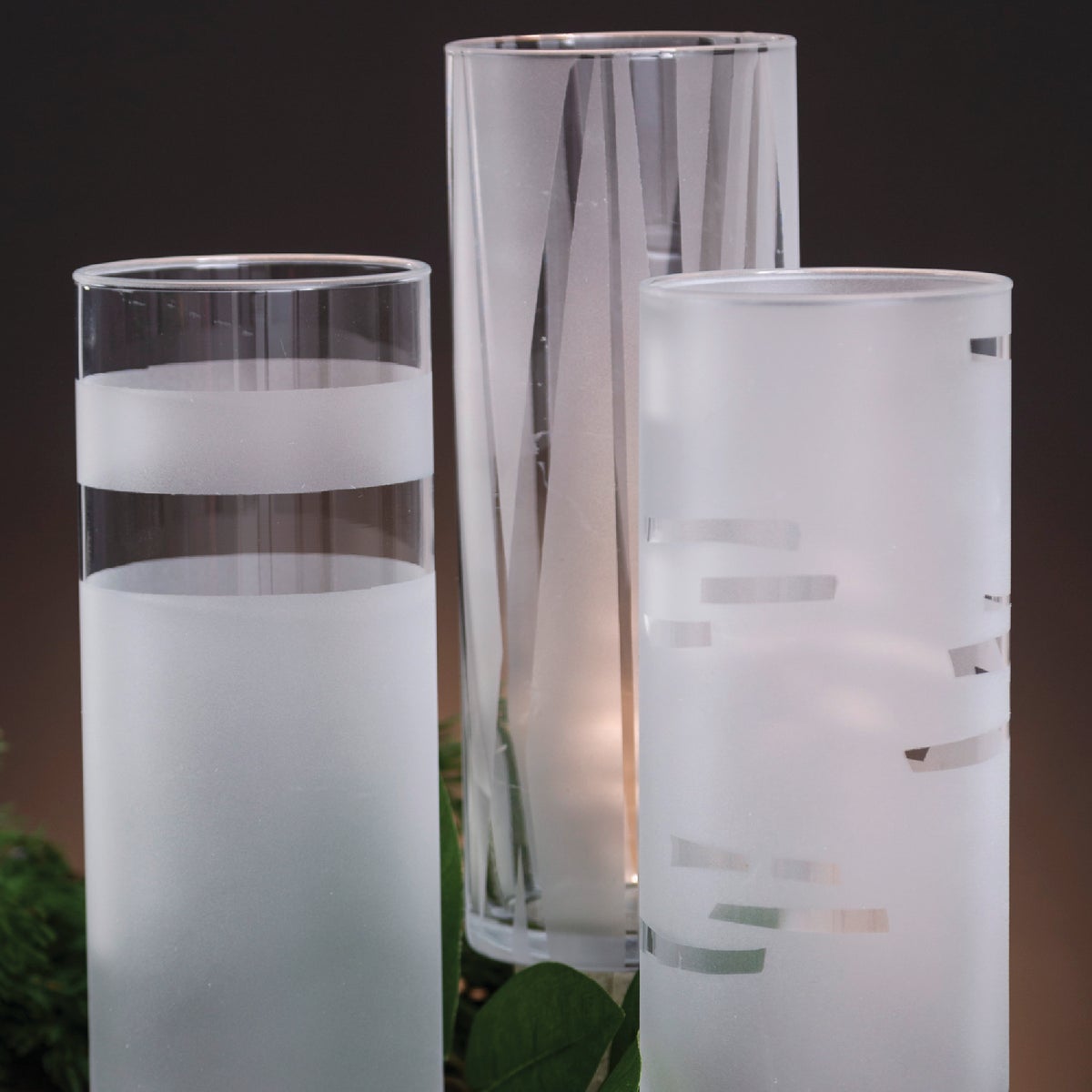 Rust-Oleum Frosted Glass 11 Oz. Clear Spray Finish Image 4