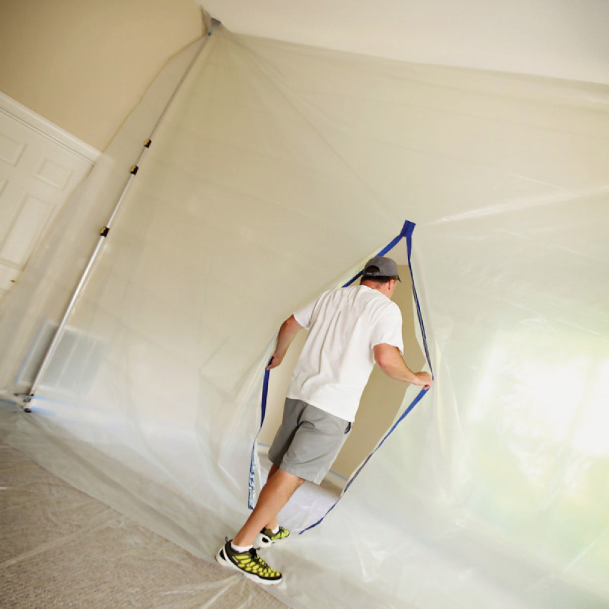 Trimaco E-Z Up  20 Ft. Heavy Duty Dust Containment Pole (2-Pack) Image 2