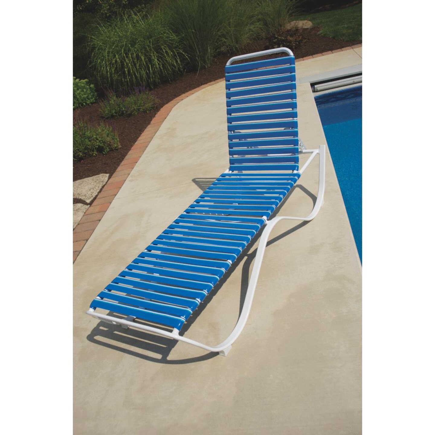 ALUM PVC STRAP CHAISE Image 4