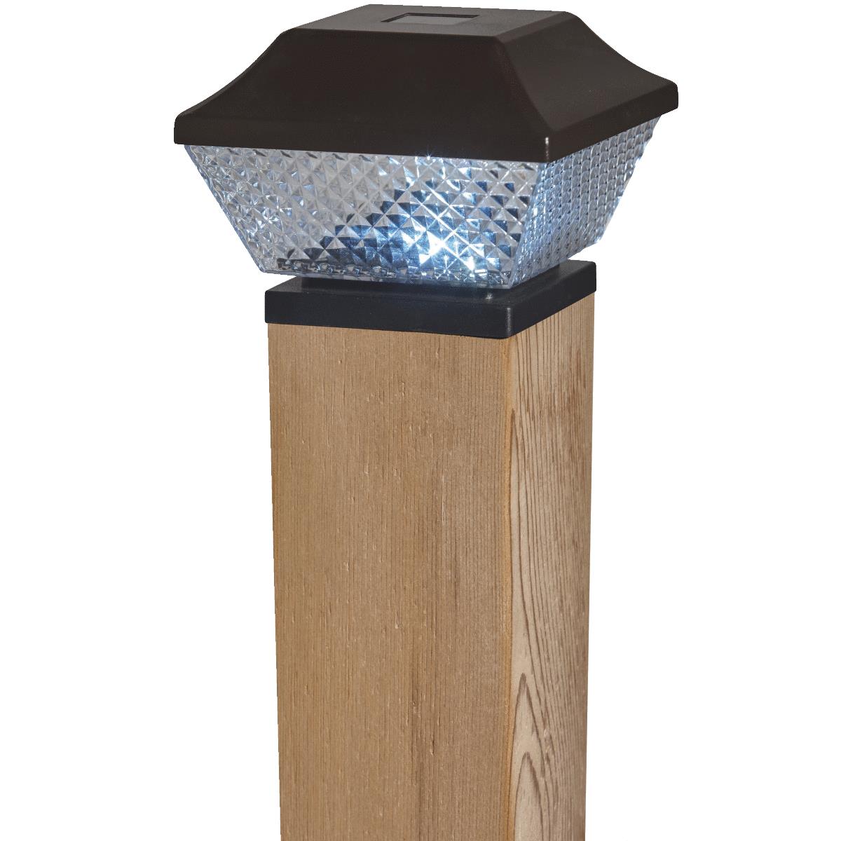 5.5" 4P POST SOLAR LIGHT