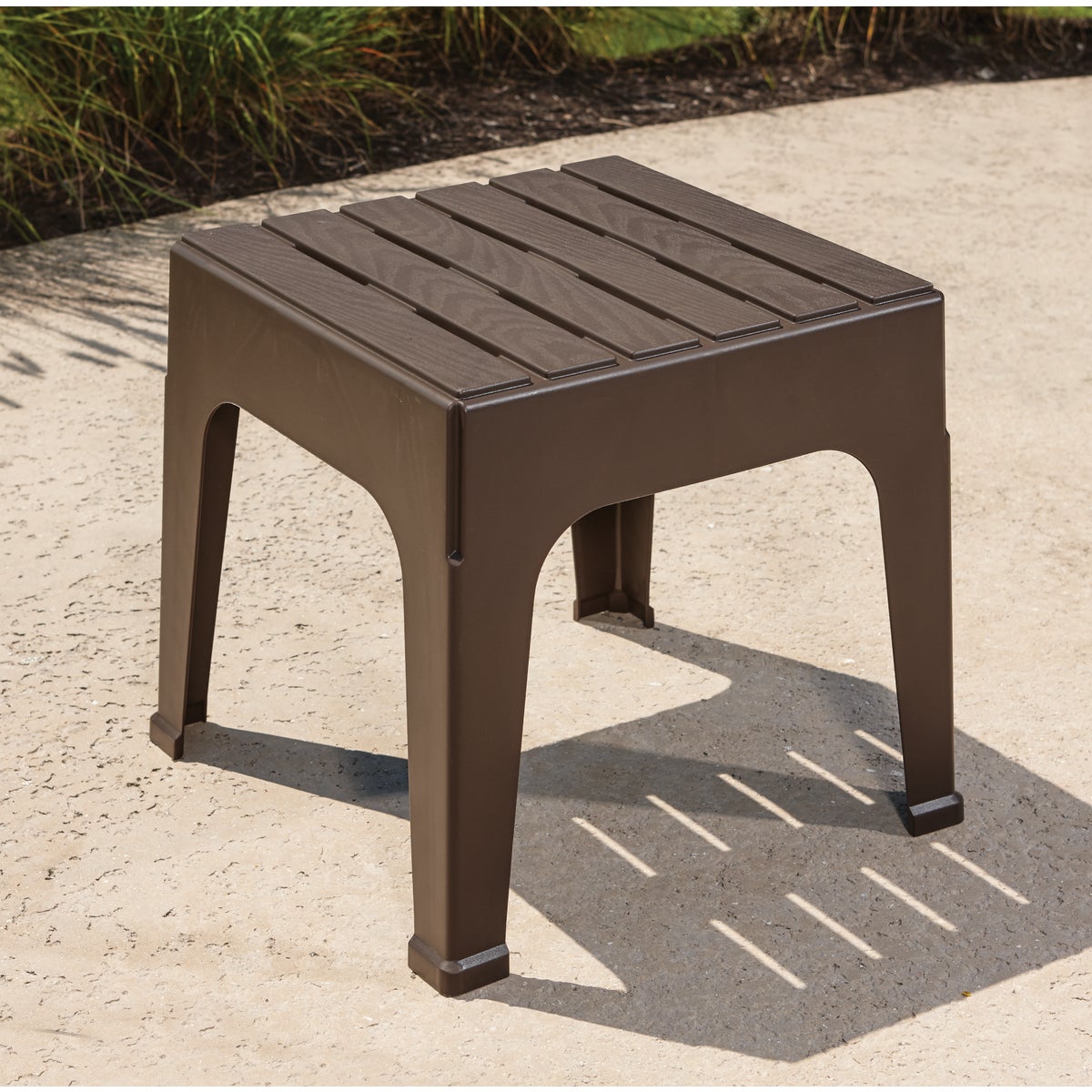Adams Big Easy Earth Brown 18.9 In. Square Resin Stackable Side Table Image 2