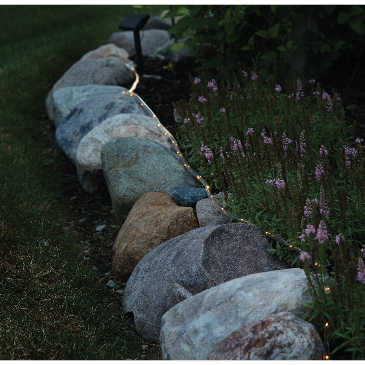 Outdoor Expressions 28 Ft.100-Light LED Warm White Solar Rope Light Image 3