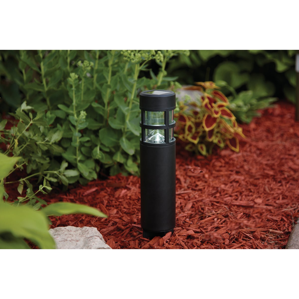 Outdoor Expressions Black 3 Lumens Metal Solar Path Light Image 3