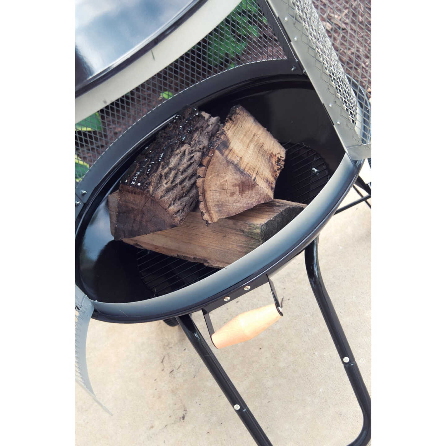 Well Traveled Living 28 In. Portable Wood Burning Fire Pit Image 5