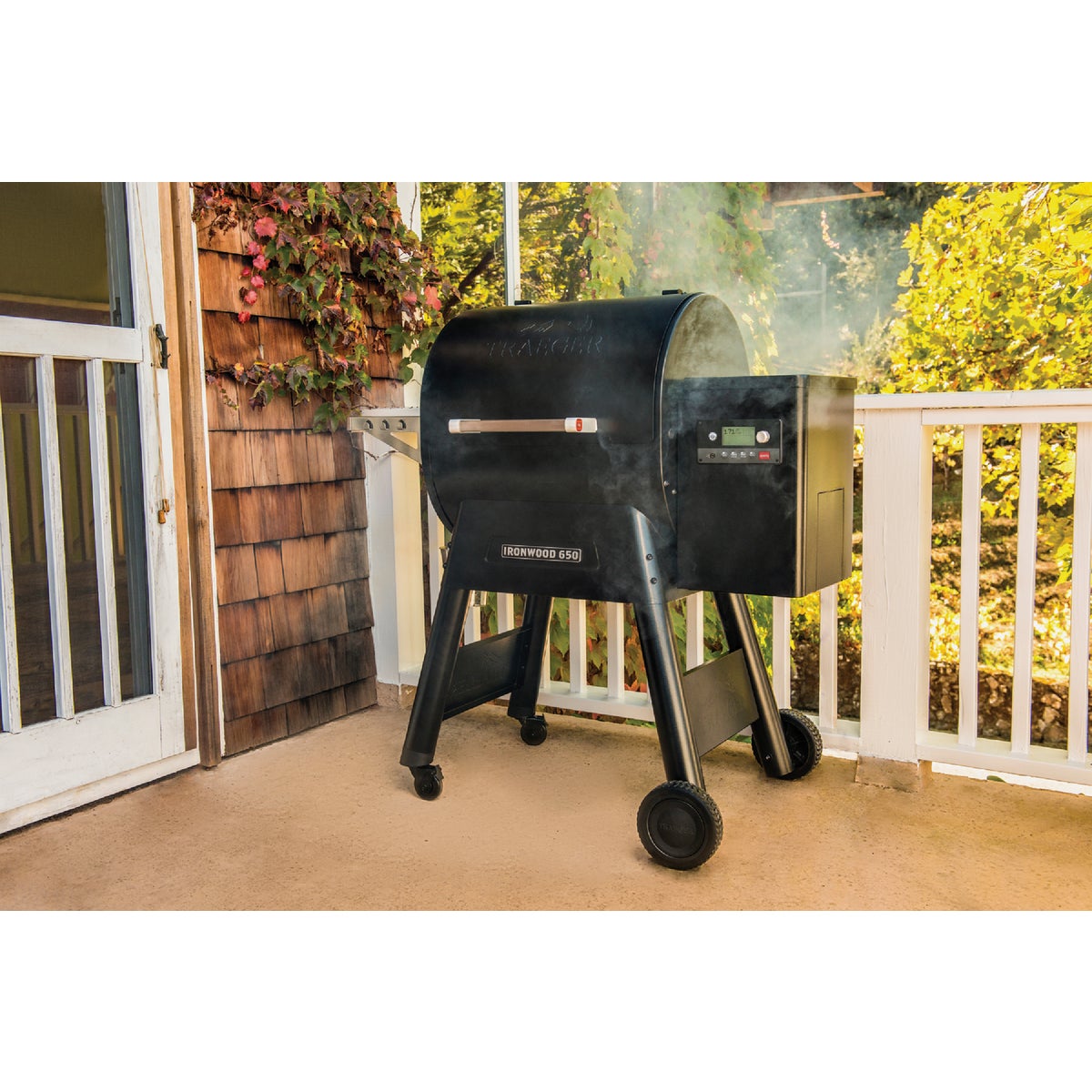 Traeger Ironwood 650 Wi-Fi Wood Pellet Grill, Black Image 2