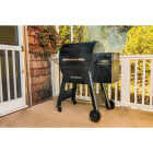 Traeger Ironwood 650 Wi-Fi Wood Pellet Grill, Black Image 2
