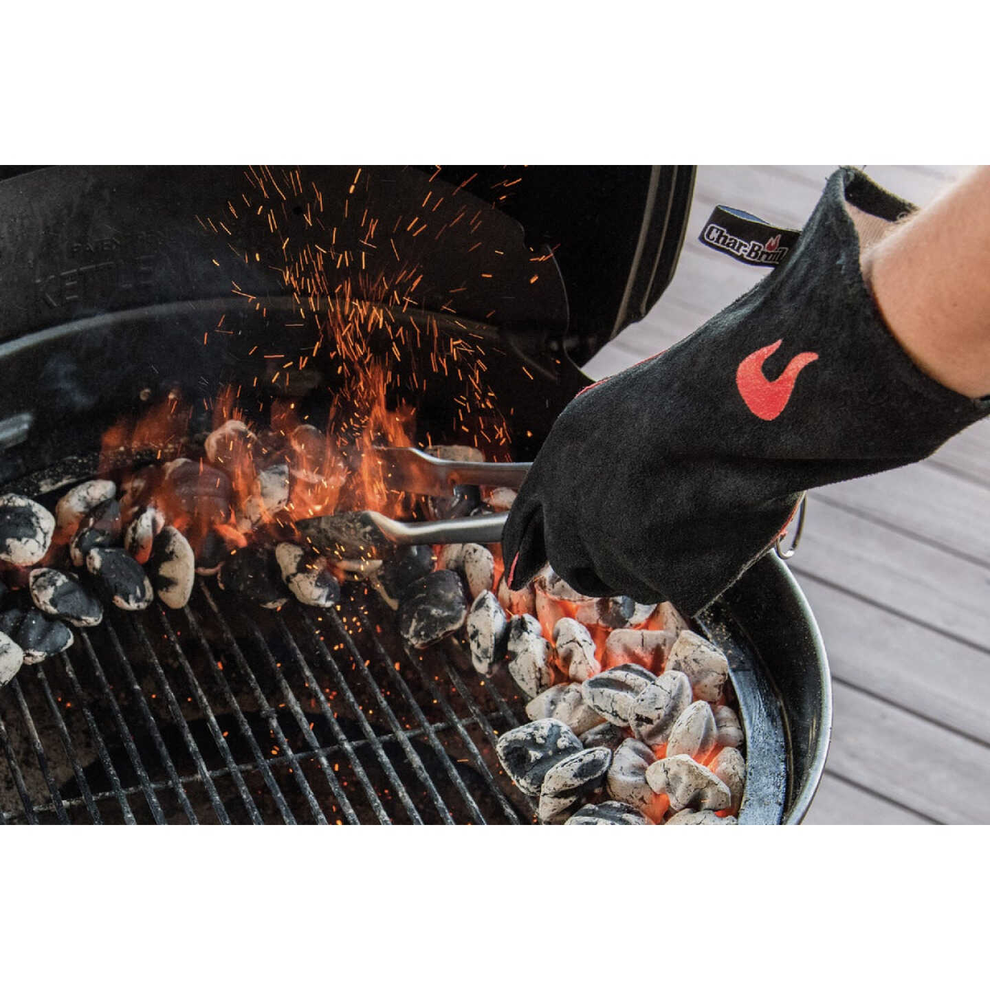 Char-Broil Leather Grilling Gloves Image 2