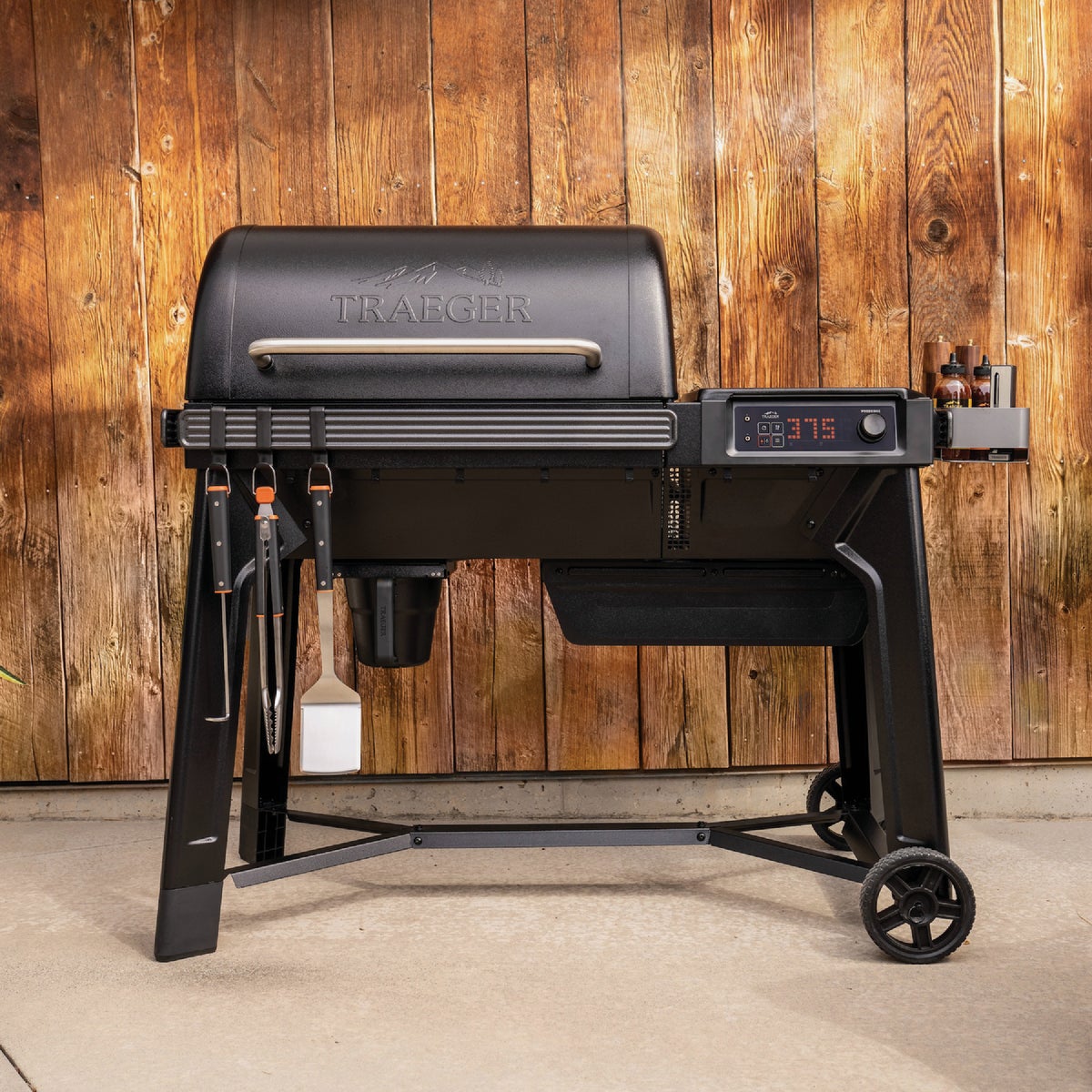 Traeger Woodridge WiFire Pellet Grill Image 2