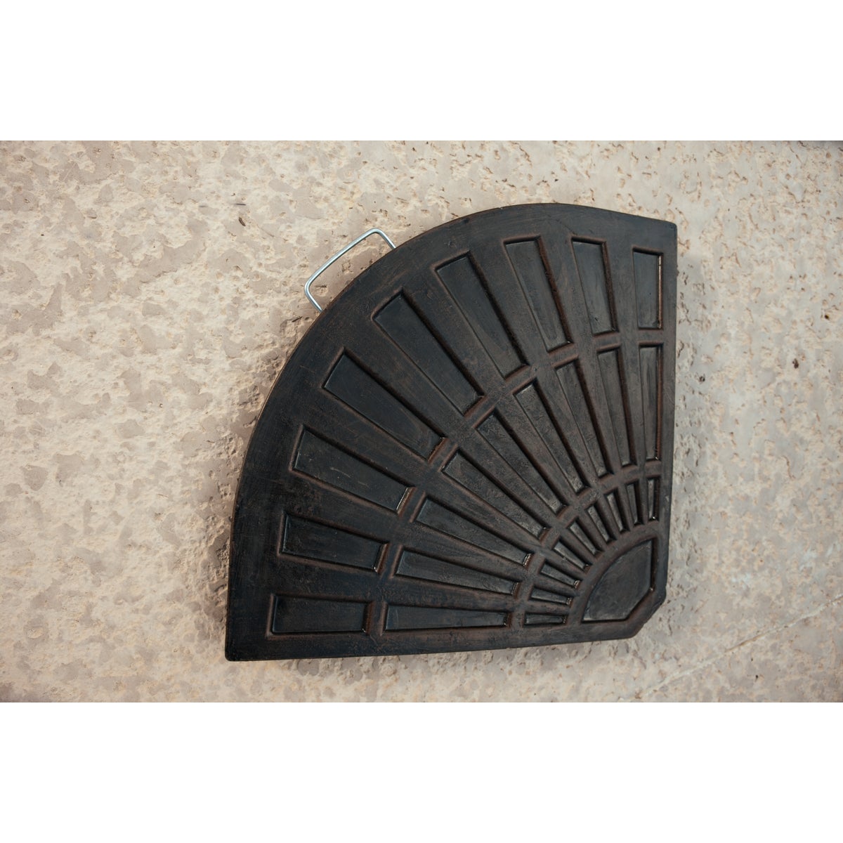 Outdoor Expressions 19 In. Offset Bronze Resin Umbrella Base Image 2