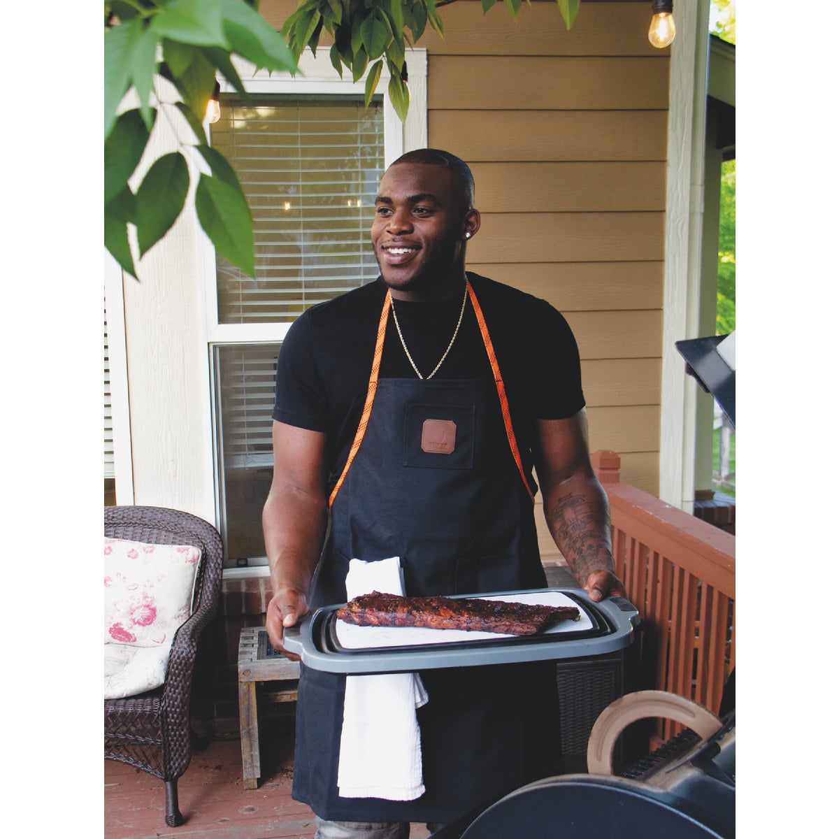 Drip EZ Waxed Canvas Apron Image 2