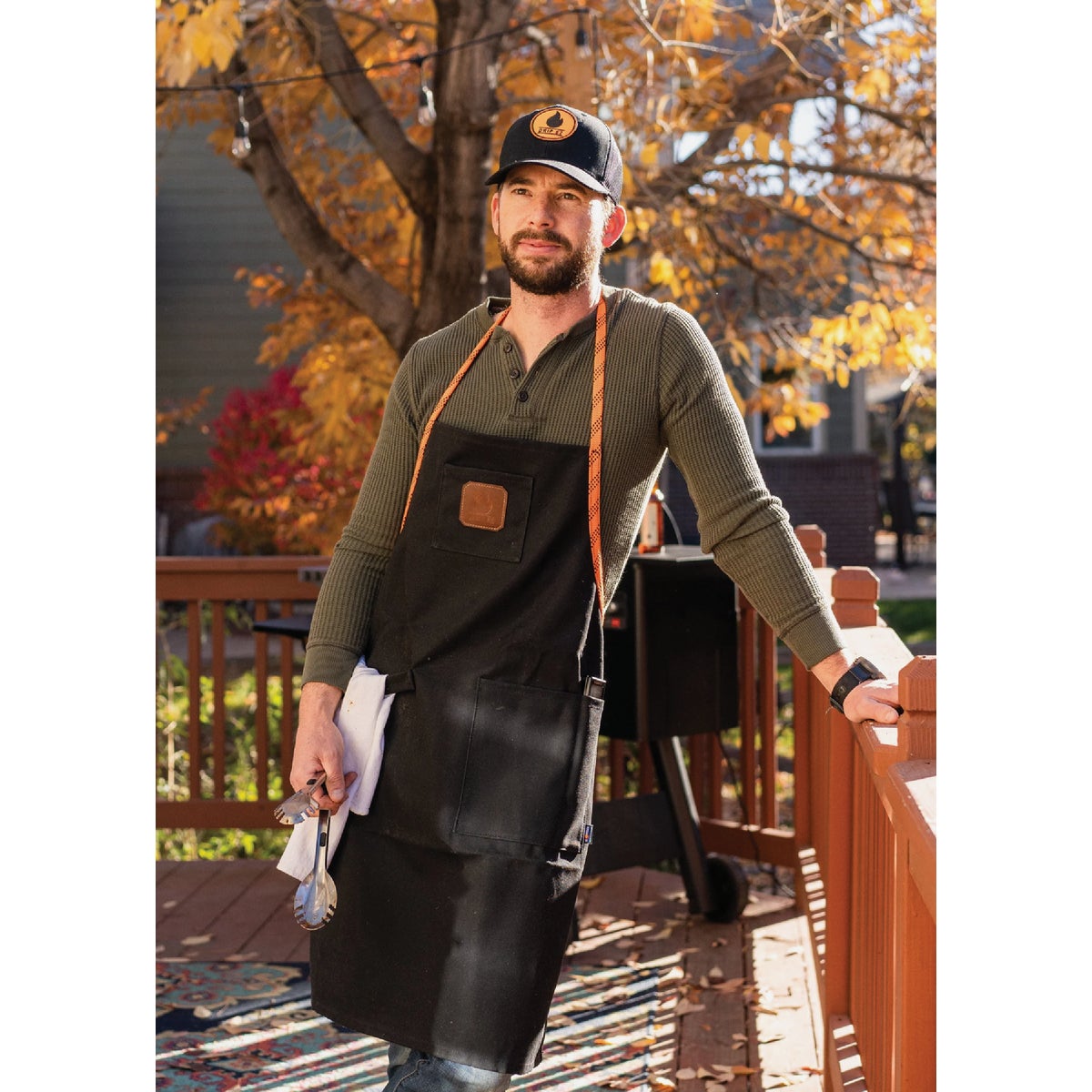 Drip EZ Waxed Canvas Apron Image 3