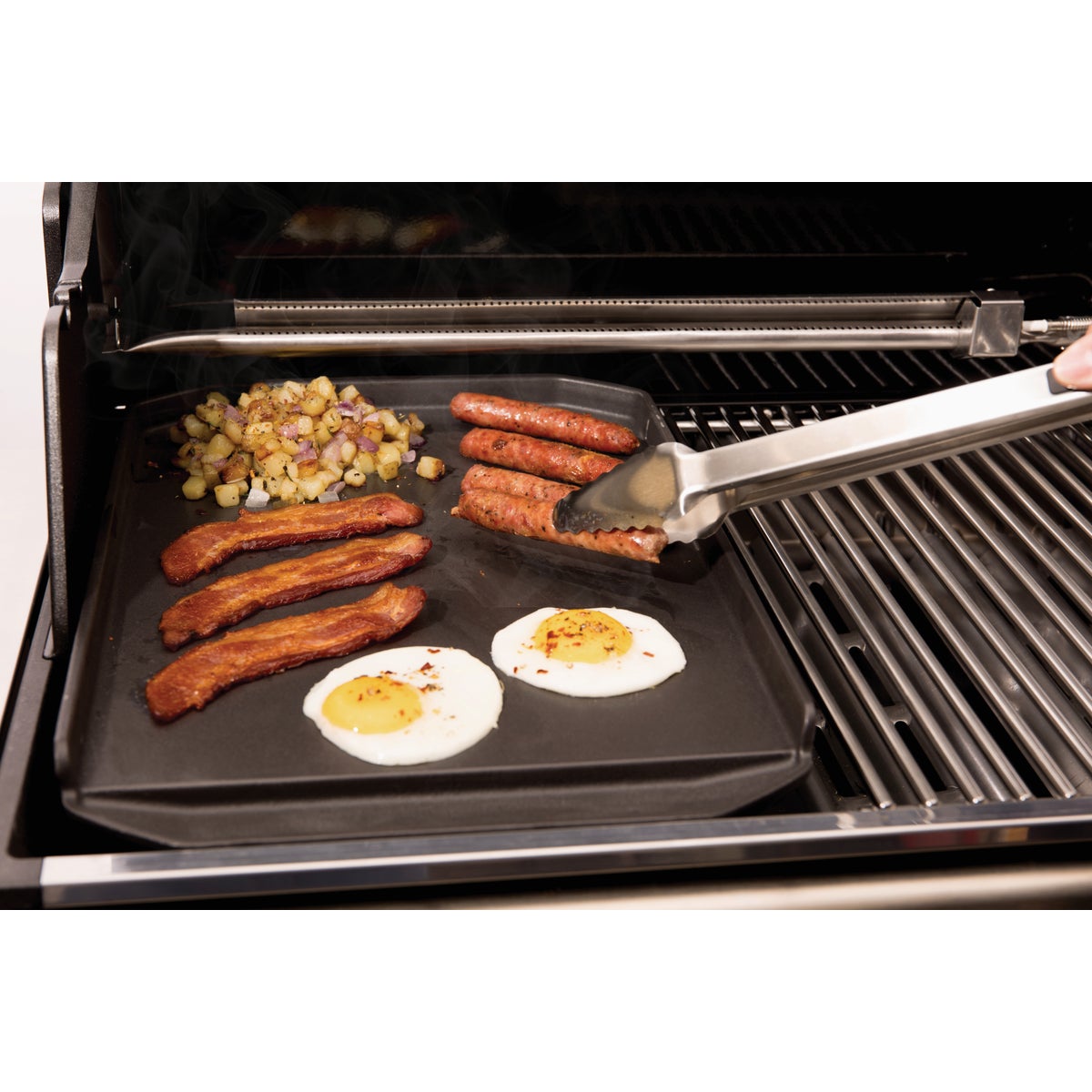 Broil King 12.6 In. W. x 1.5 In. L. x 18.1 In. D. Cast Iron Plancha Image 2